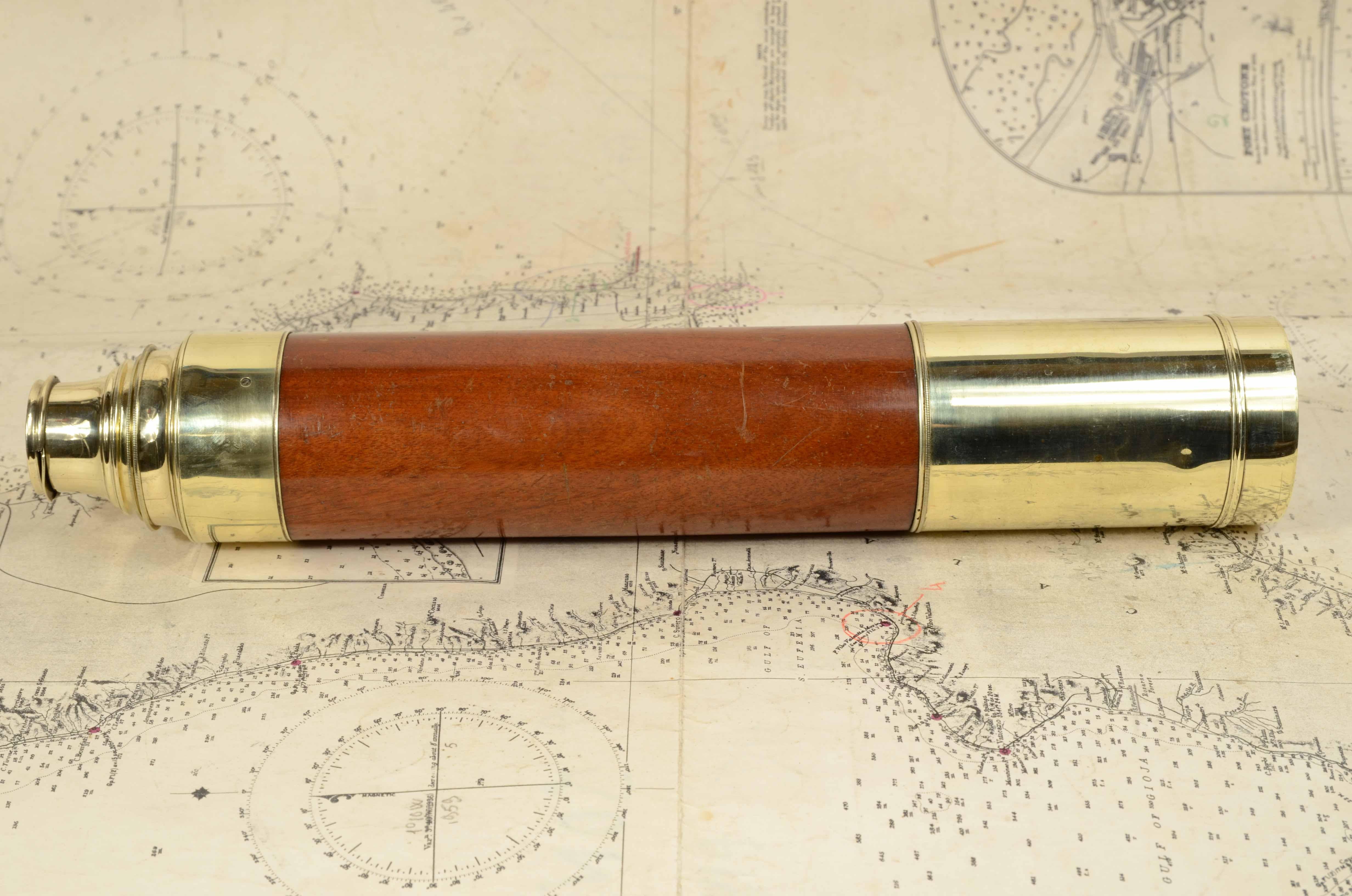 Brass and wood telescope 2 extensions signed J. Somalvico circa 1820 1
