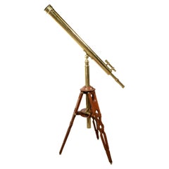 Cannocchiale astronomico da terra in ottone a sezione tonda Francia 1870 circa