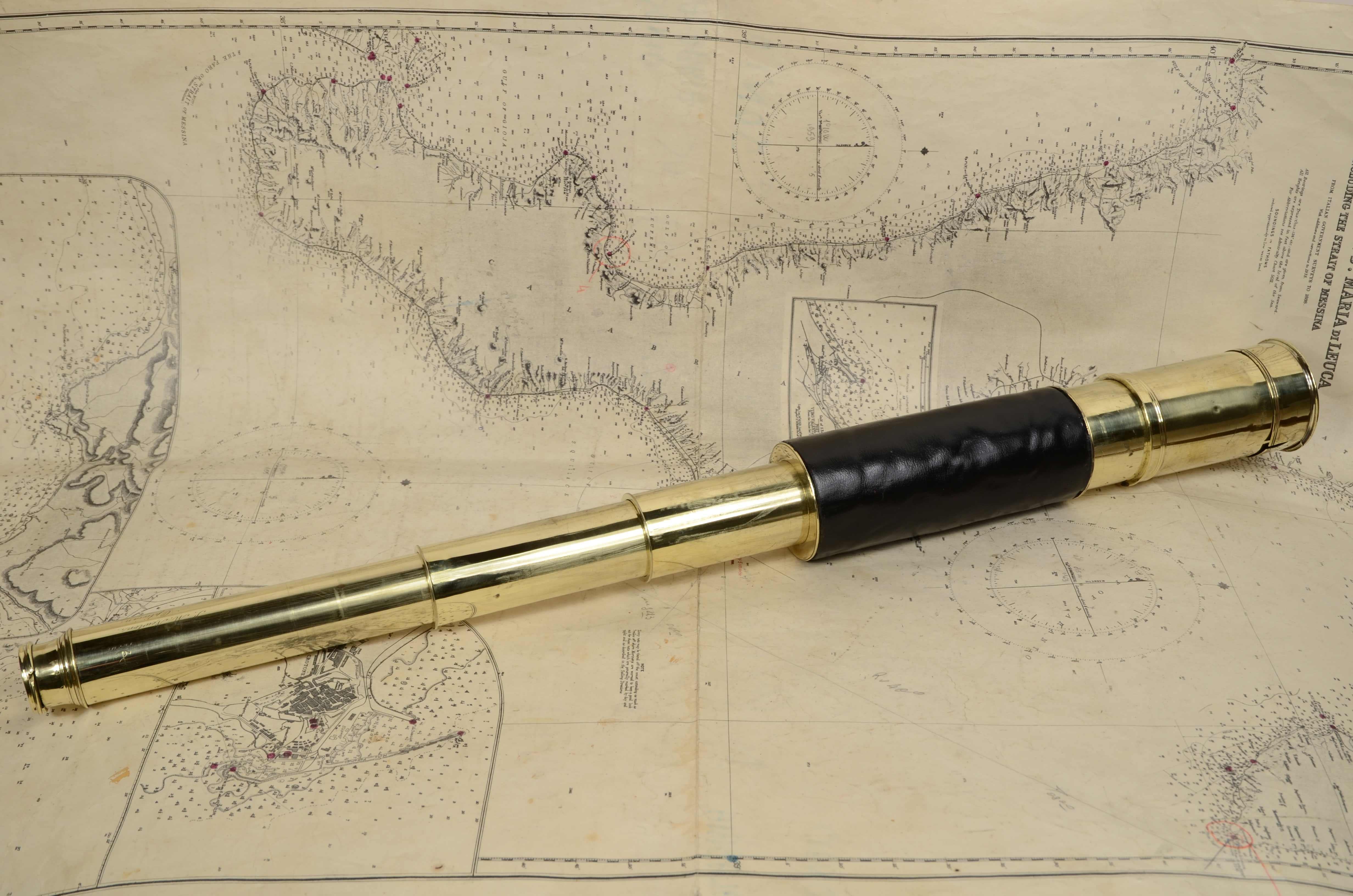 Late 19th Century Brass telescope 3 extensions signed F.M. Newton Optician Halifax 1870  For Sale