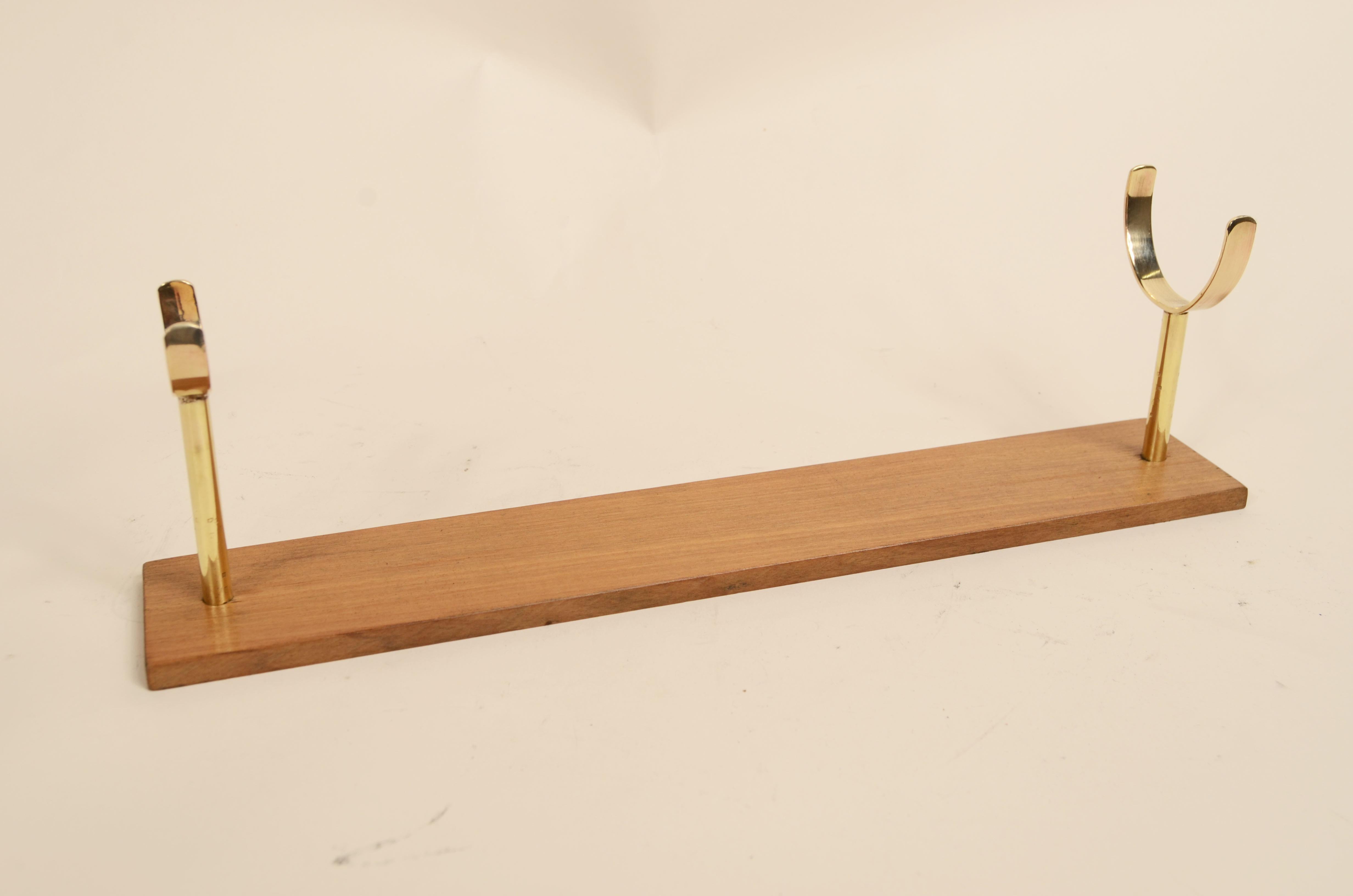 Télescope rond en laiton avec poignée en acajou 3 extensions 1850 en vente 5