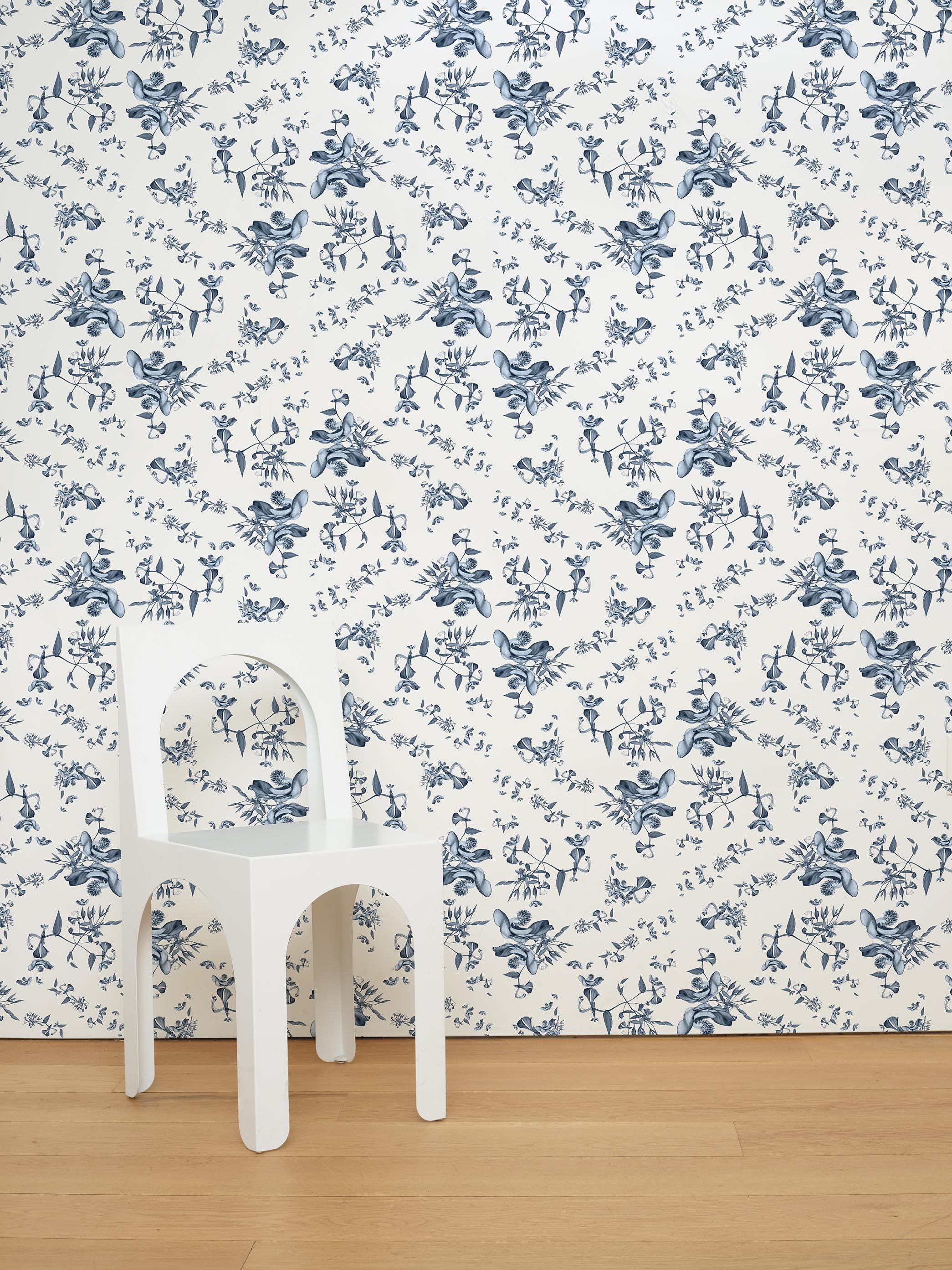 Cannonball Floral Wallpaper  For Sale 4
