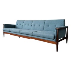 Sofá "Canoa" en palisandro brasileño y tapicería, Liceu de Artes e Ofícios, años 60