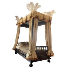 "Canopy bed" in walnut style louis XIII, period XIX .FULL RESTORED