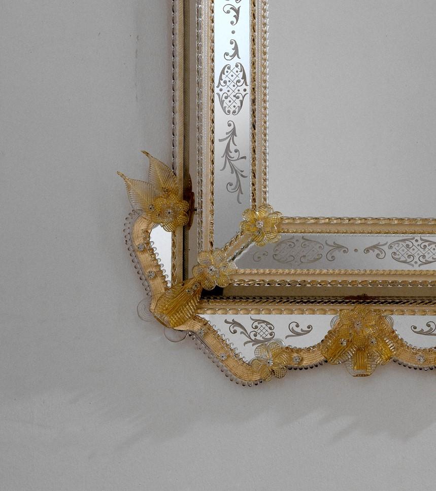 „Cabianca“-Spiegel aus Muranoglas im venezianischen Stil von Fratelli Tosi, hergestellt in Italien (Sonstiges) im Angebot