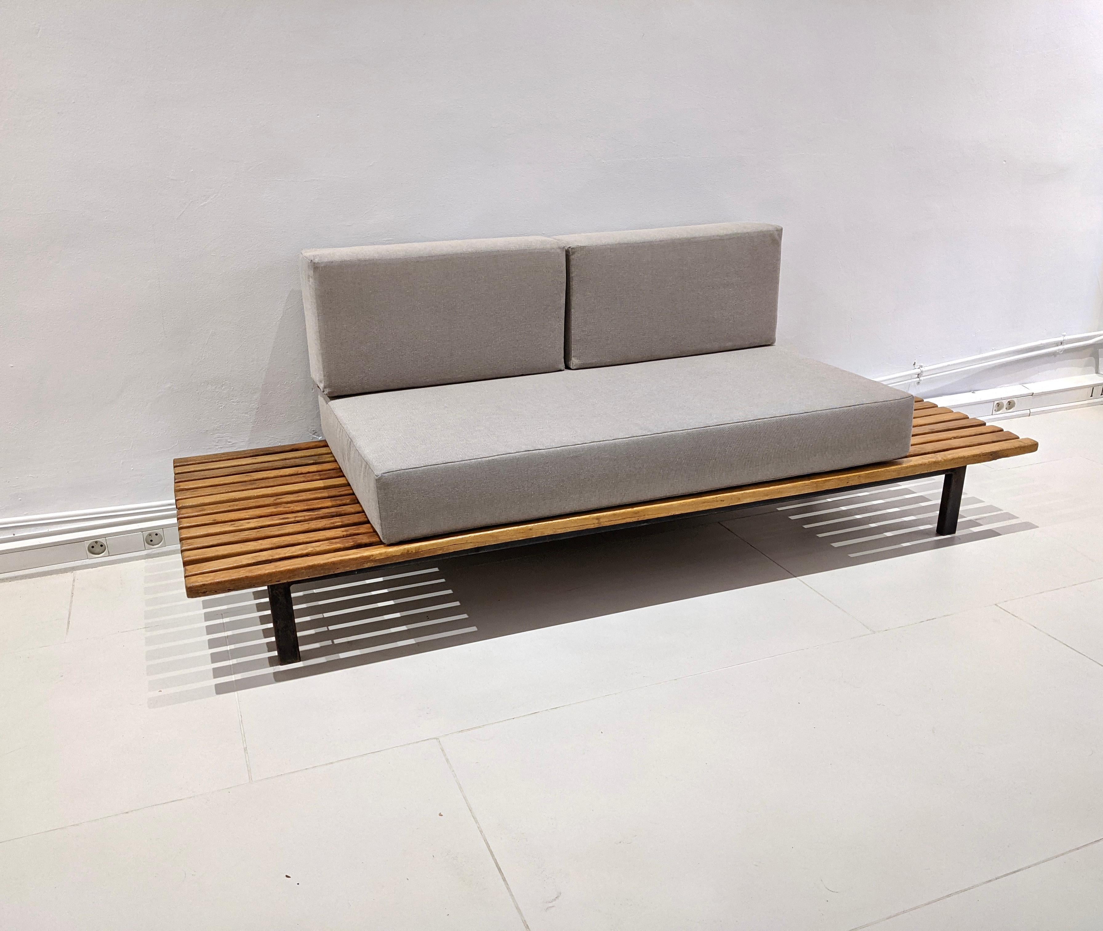 Cansado Bench by Charlotte Perriand 1954 with Cushions In Good Condition In lyon, FR