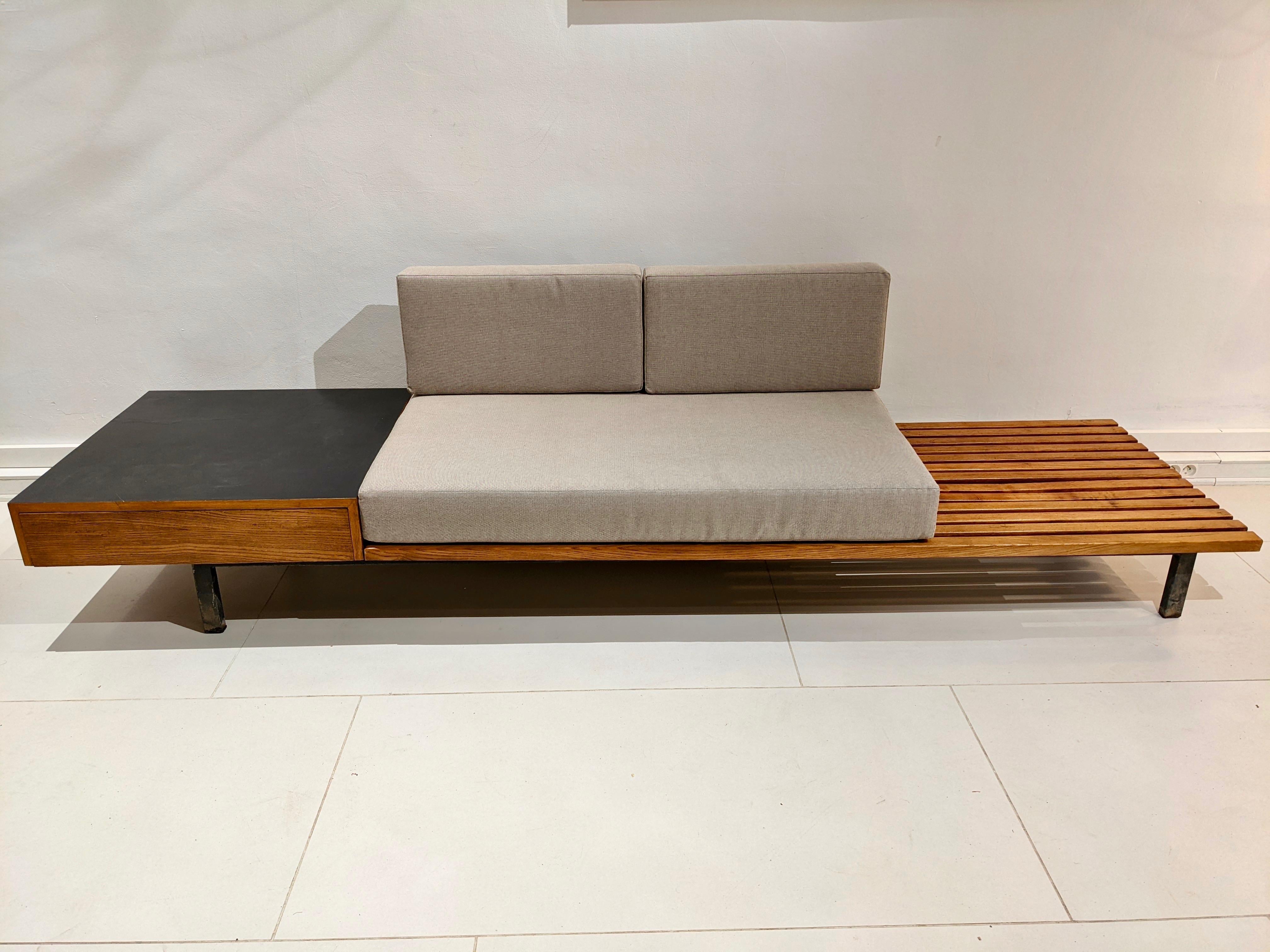 Mid-Century Modern Cansado Bench with Drawer and Cushion in Grey Fabric by Charlotte Perriand