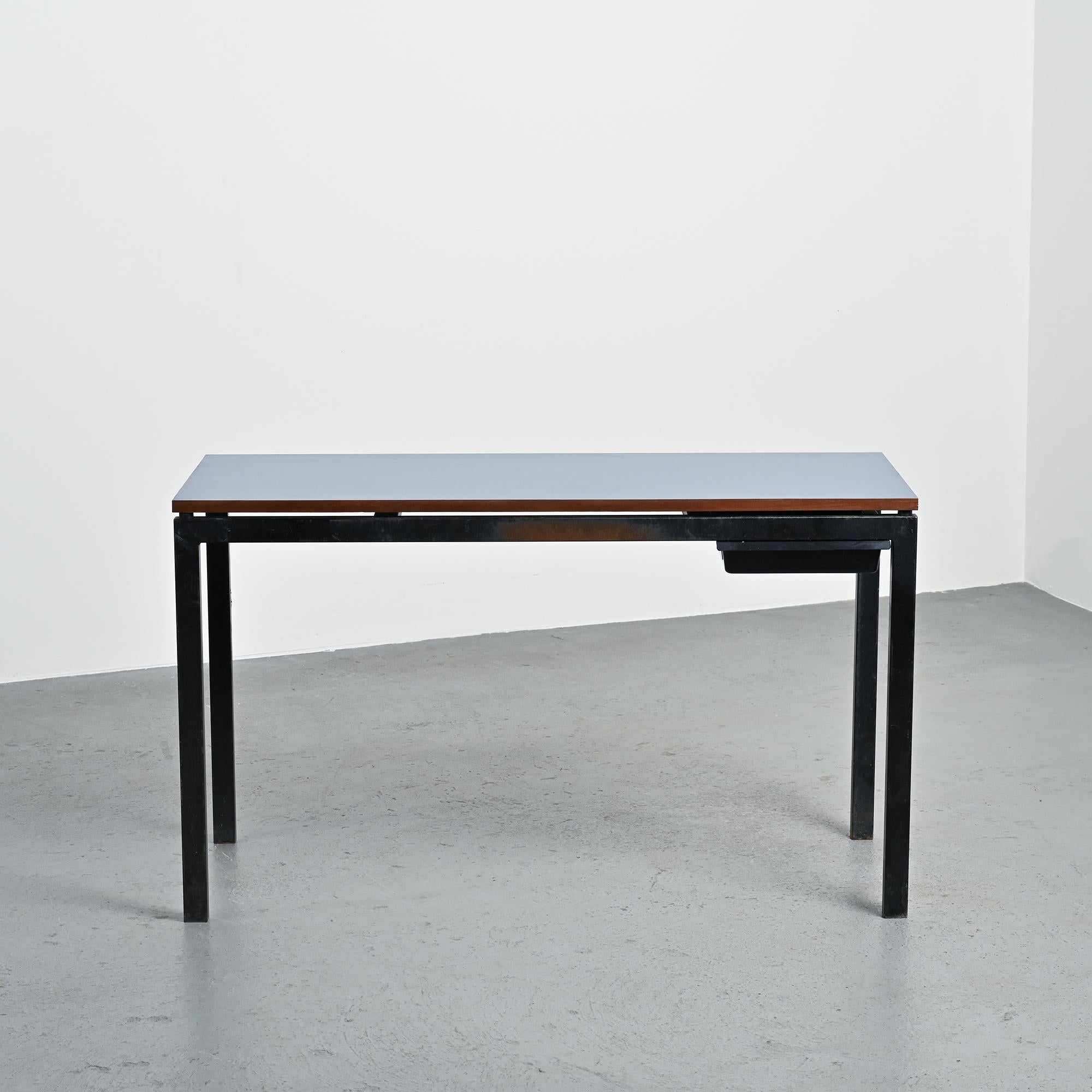 Cansado Desk by Charlotte Perriand, France circa 1962 en vente 2