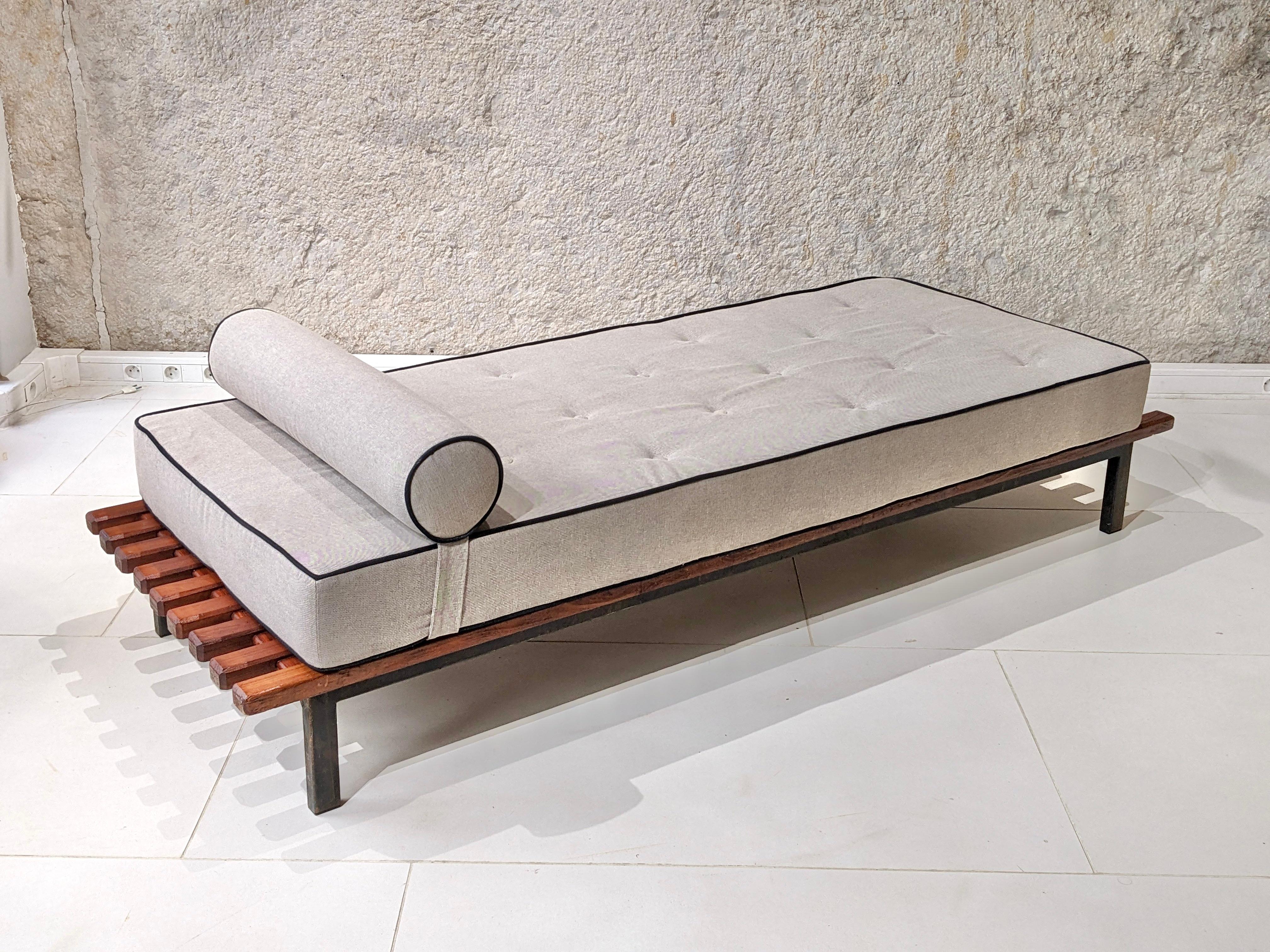 Metal Cansado Sofa Bed by Charlotte Perriand