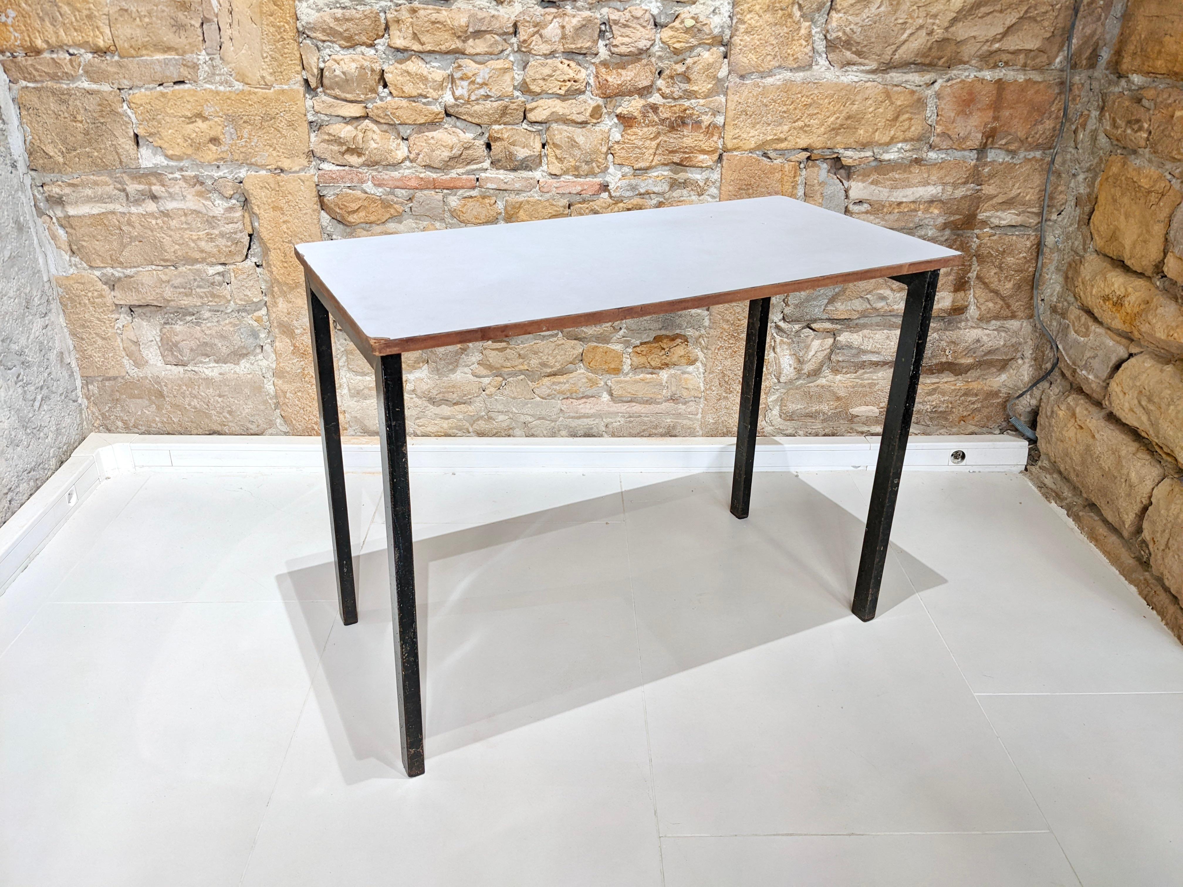 Cansado Table by Charlotte Perriand In Good Condition In lyon, FR