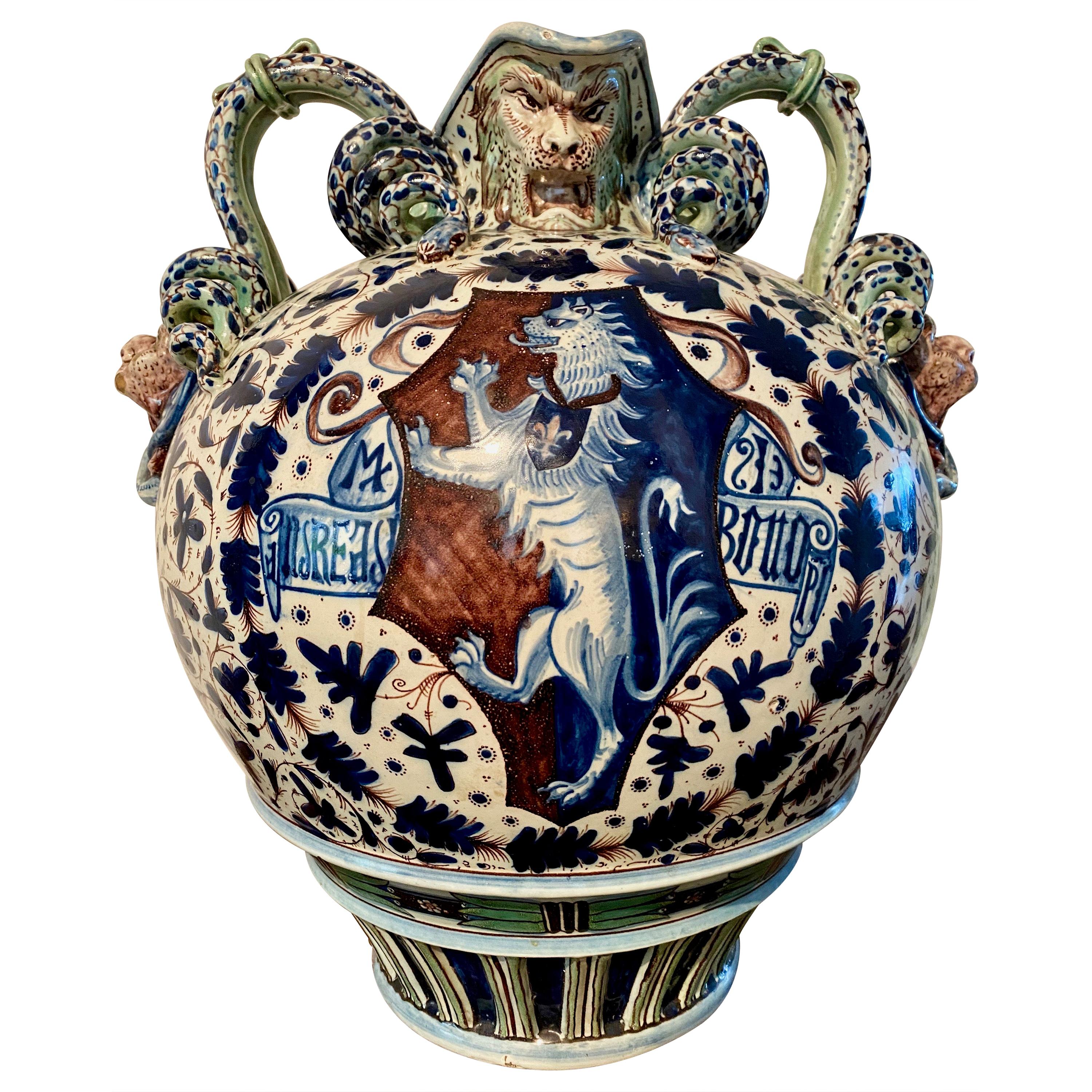 Cantagalli Armorial Vase, Ulisse Cantagalli, circa 1890 For Sale