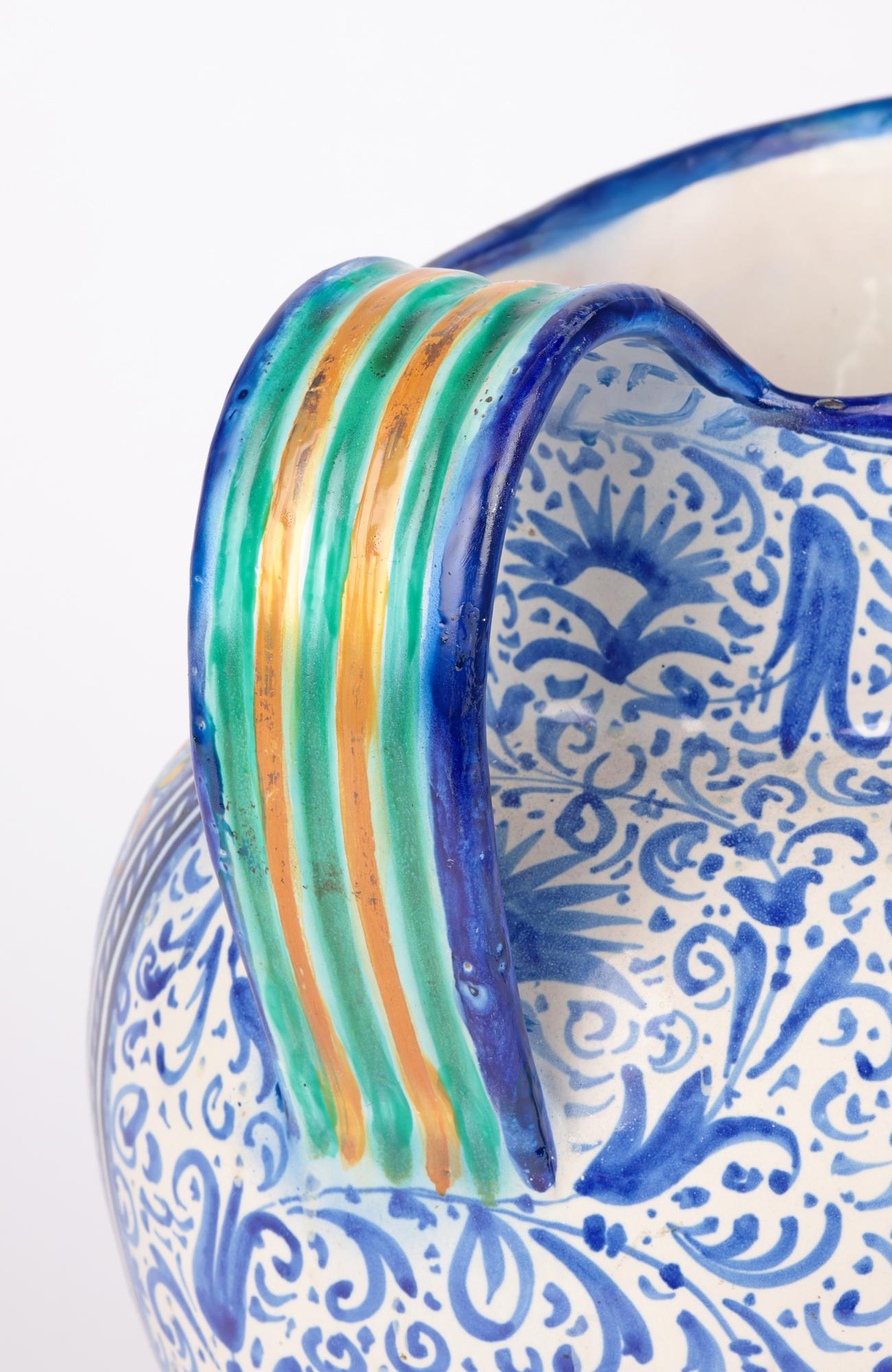 Caraffa in ceramica maiolica Cantagalli Italian Large Impressive Crested Maiolica Pottery in vendita 2