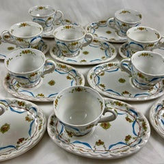 Ensemble de tasses et soucoupes en majolique italienne peintes à la main Cantagalli, multiples disponibles