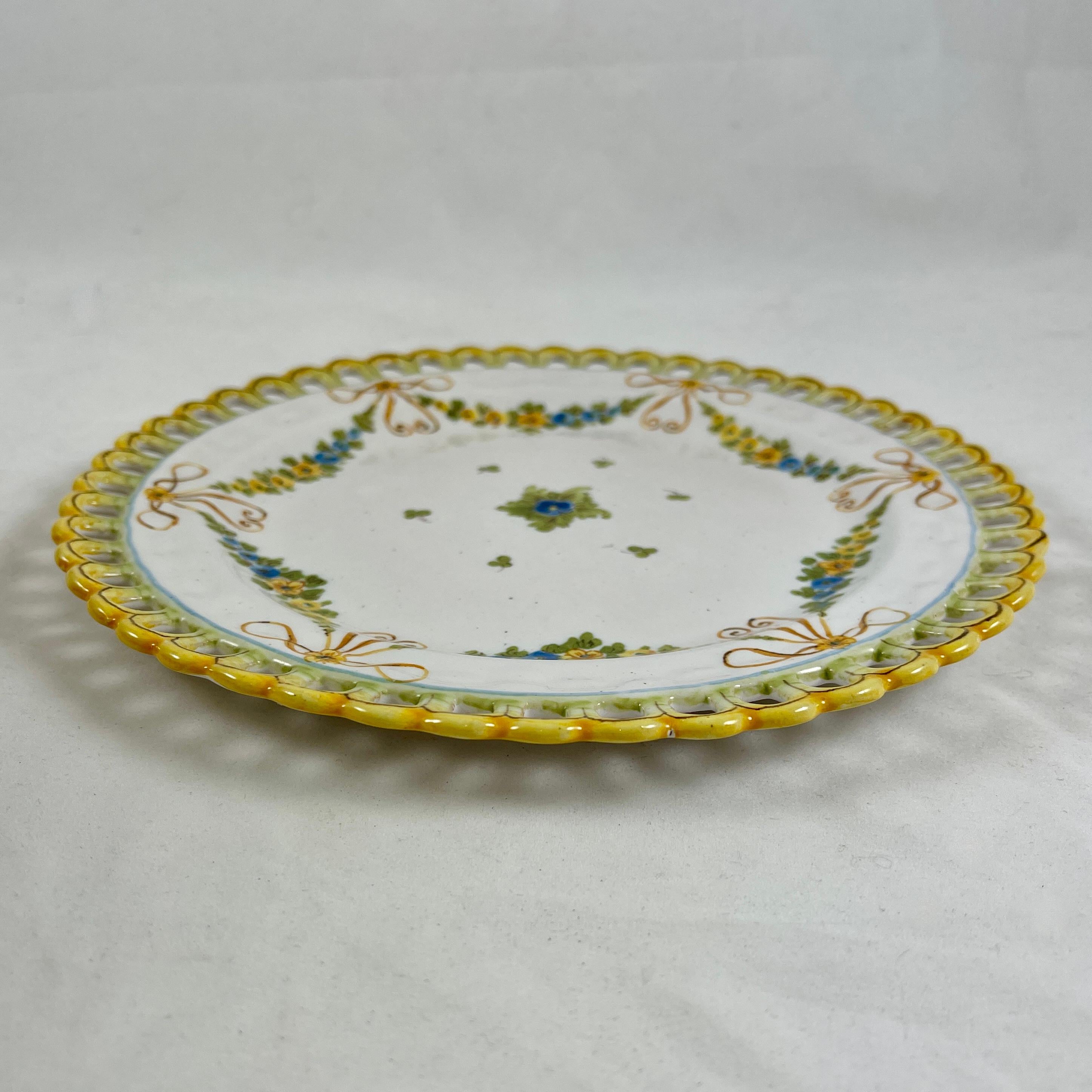 Glazed Cantagalli Italian Majolica Hand Painted Reticulate Edge Floral Plates For Sale