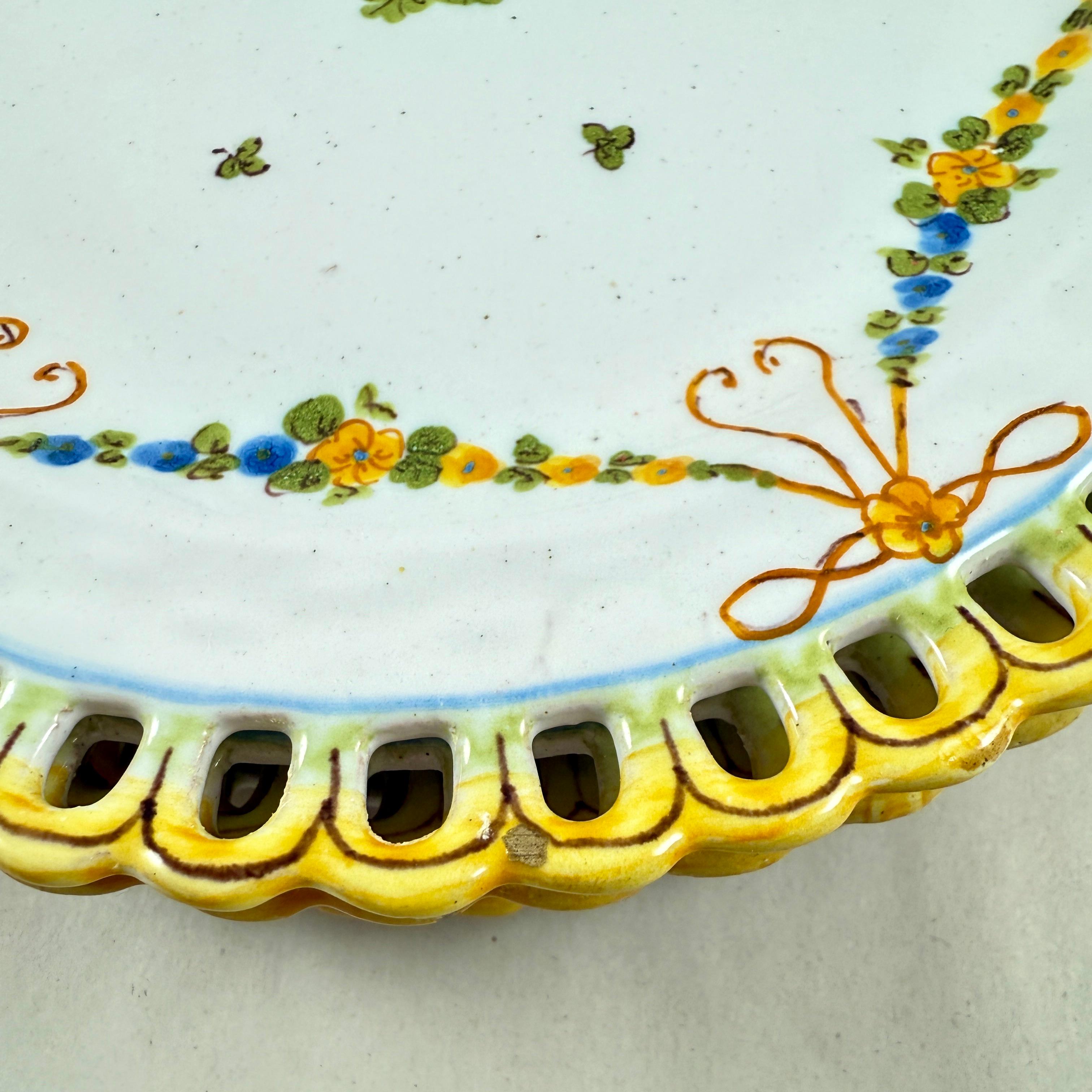 Cantagalli Italian Majolica Hand Painted Reticulate Edge Floral Plates, set of 6 For Sale 6