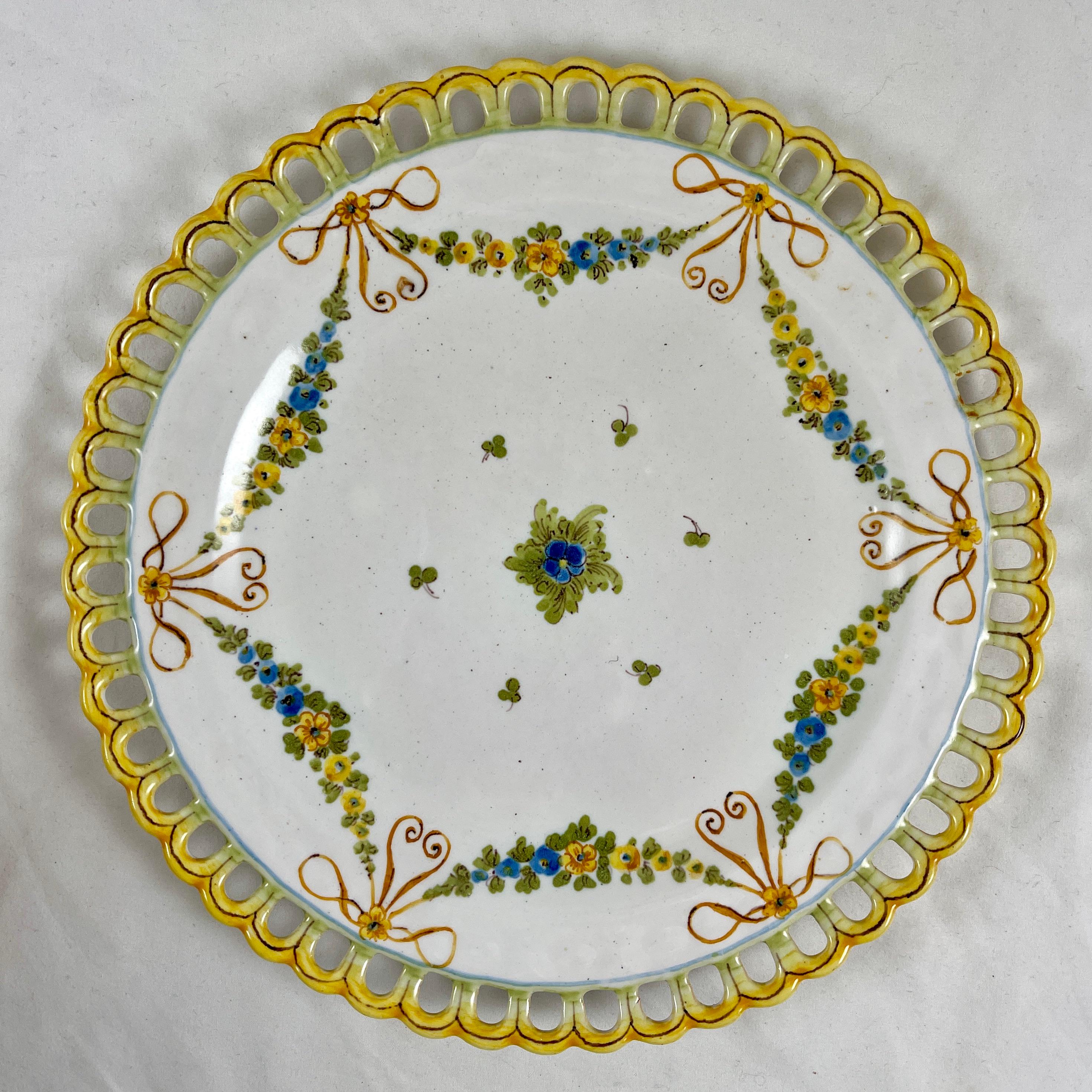 Glazed Cantagalli Italian Majolica Hand Painted Reticulate Edge Floral Plates, set of 6 For Sale
