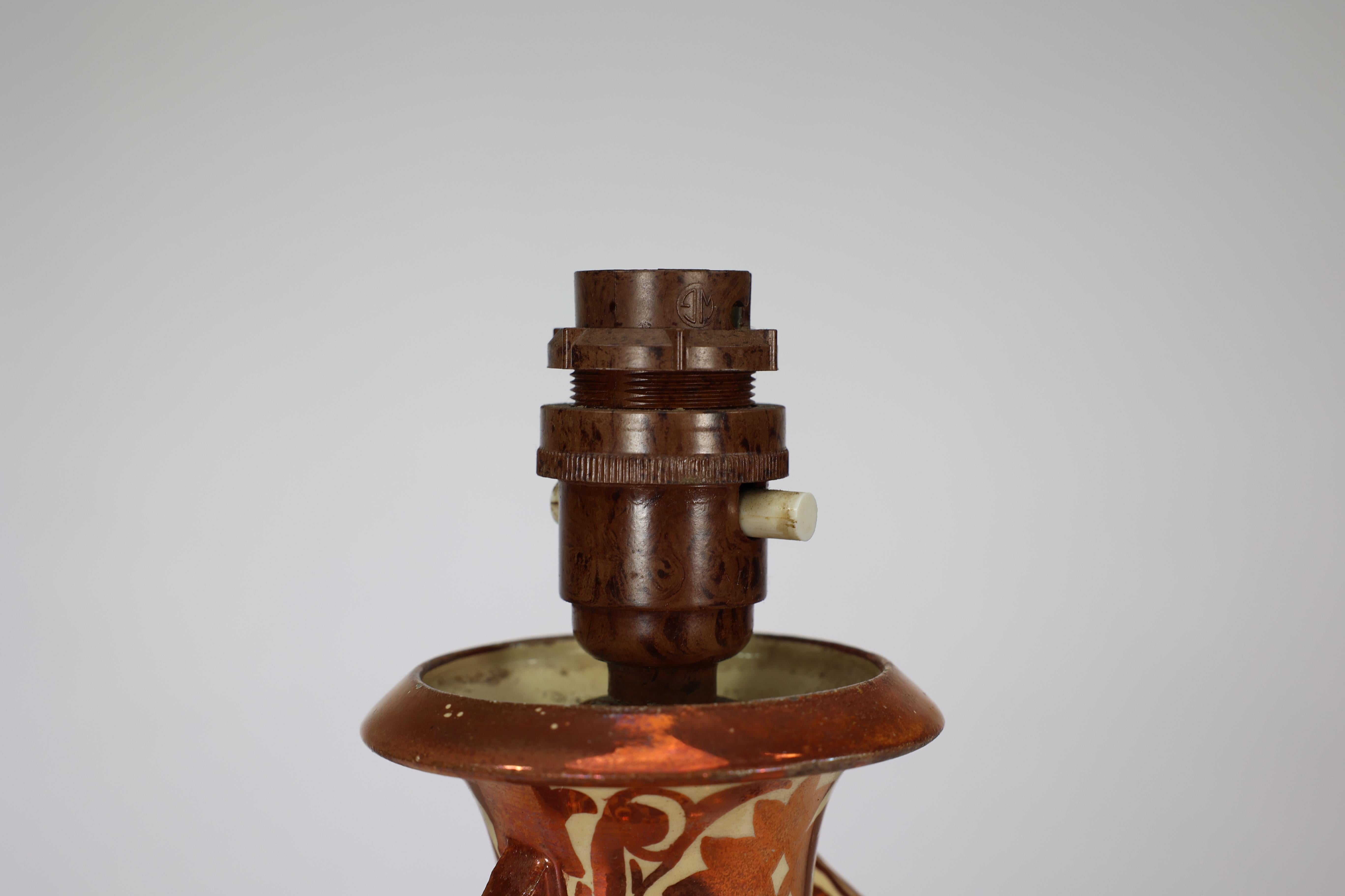 Italienische Cantagalli-Vase aus Porzellan mit kupferfarbenem Glanz, umgewandelt in Tischlampe. im Angebot 5
