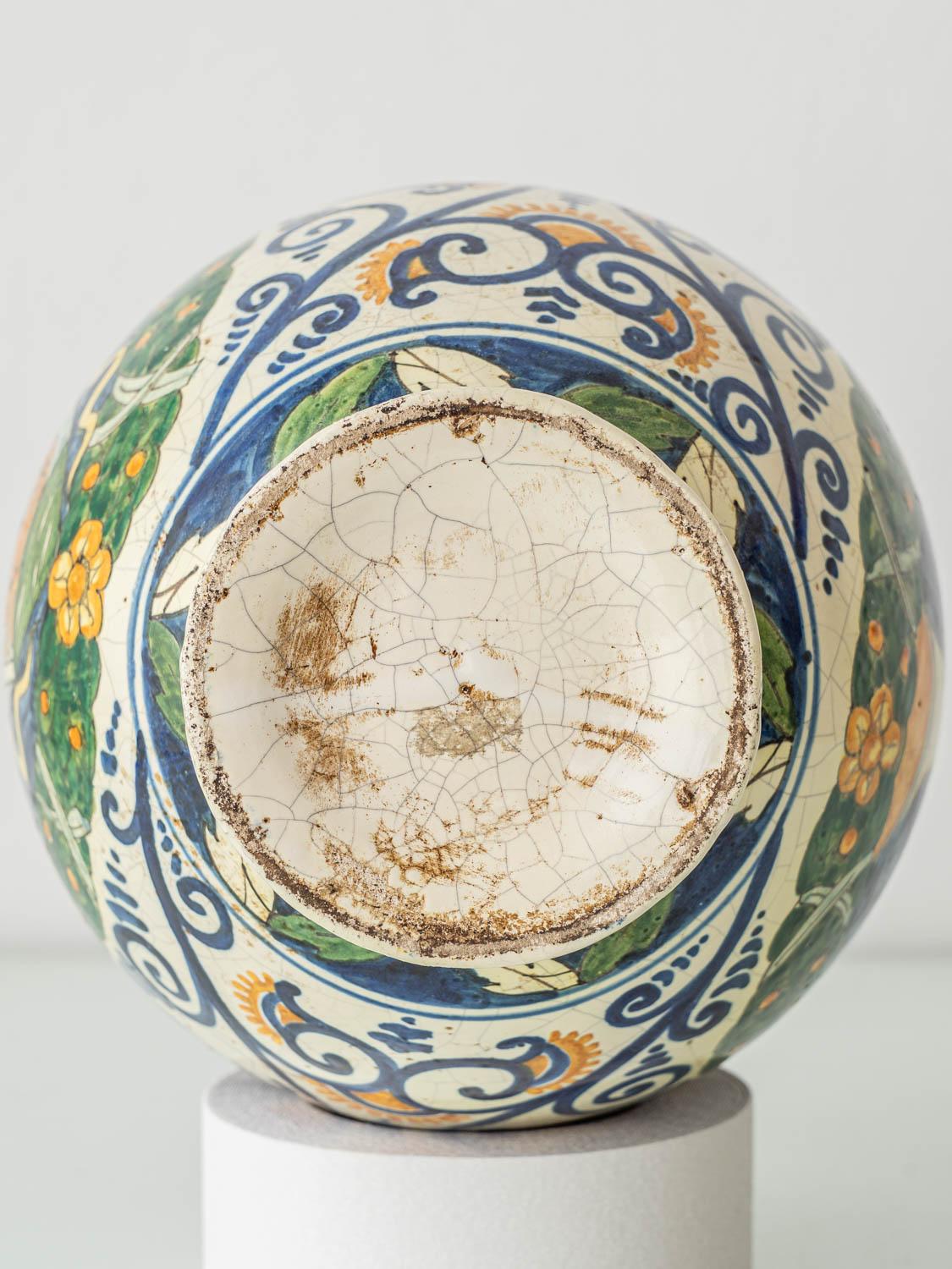 Cantagalli Style Table Lamp (1880s) with New Pleated Sari Silk Shade For Sale 2