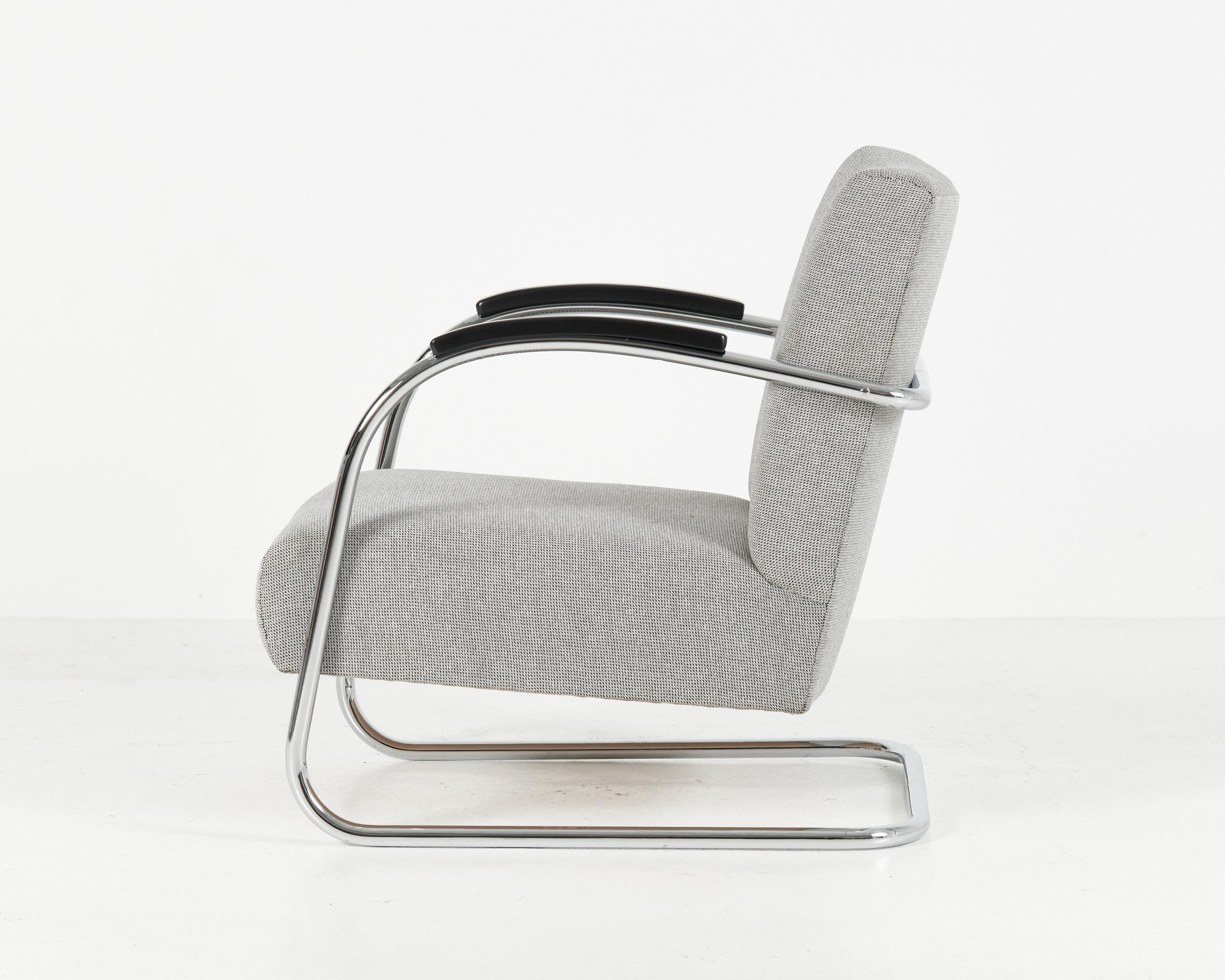 Mid-20th Century Cantilever Armchair from Mücke & Melder, 1930s For Sale