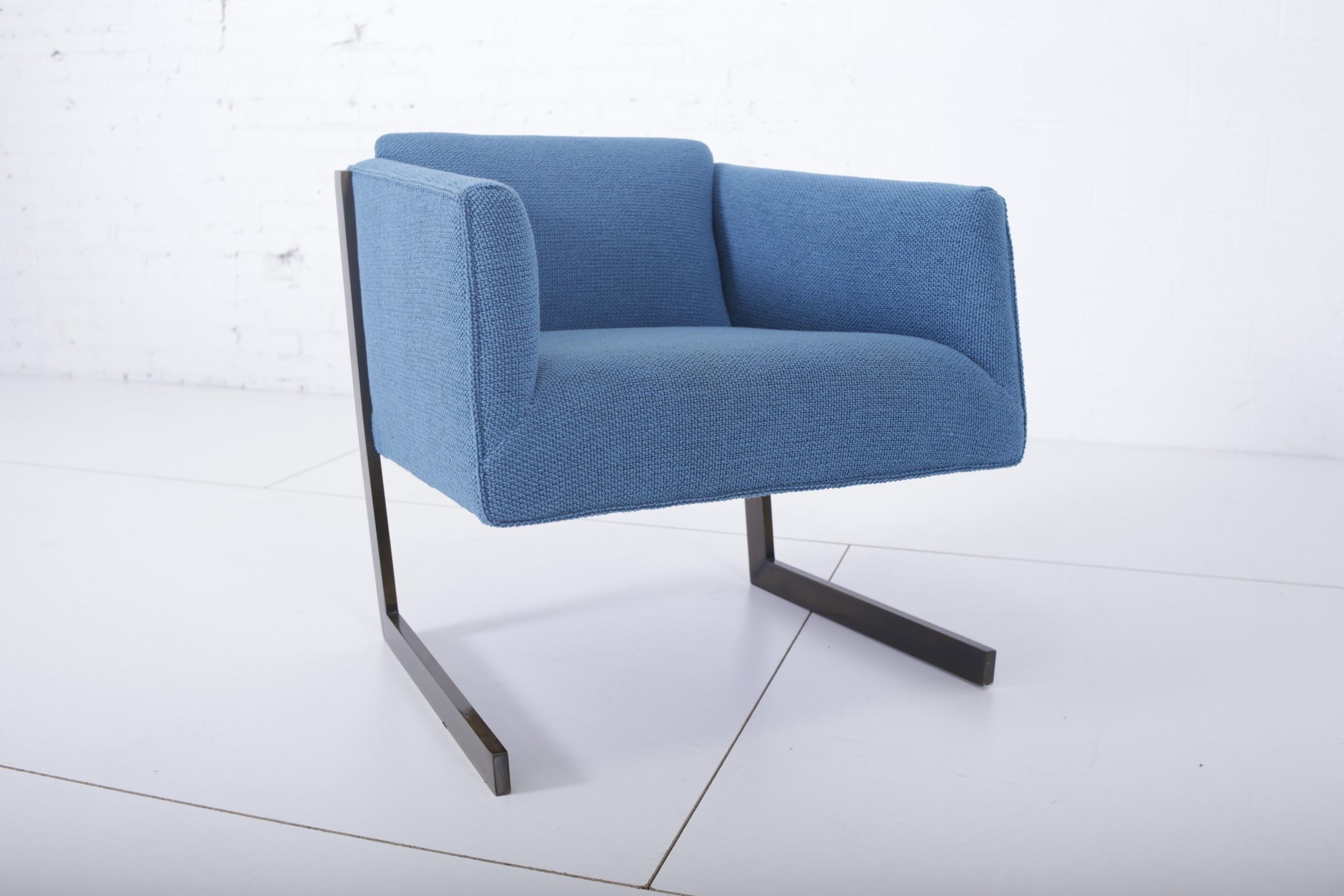 1970s bronze cantilever frame lounge chair newly upholstered in Knoll turquoise bouclé fabric.  Upholstered in Knoll blue boucle.