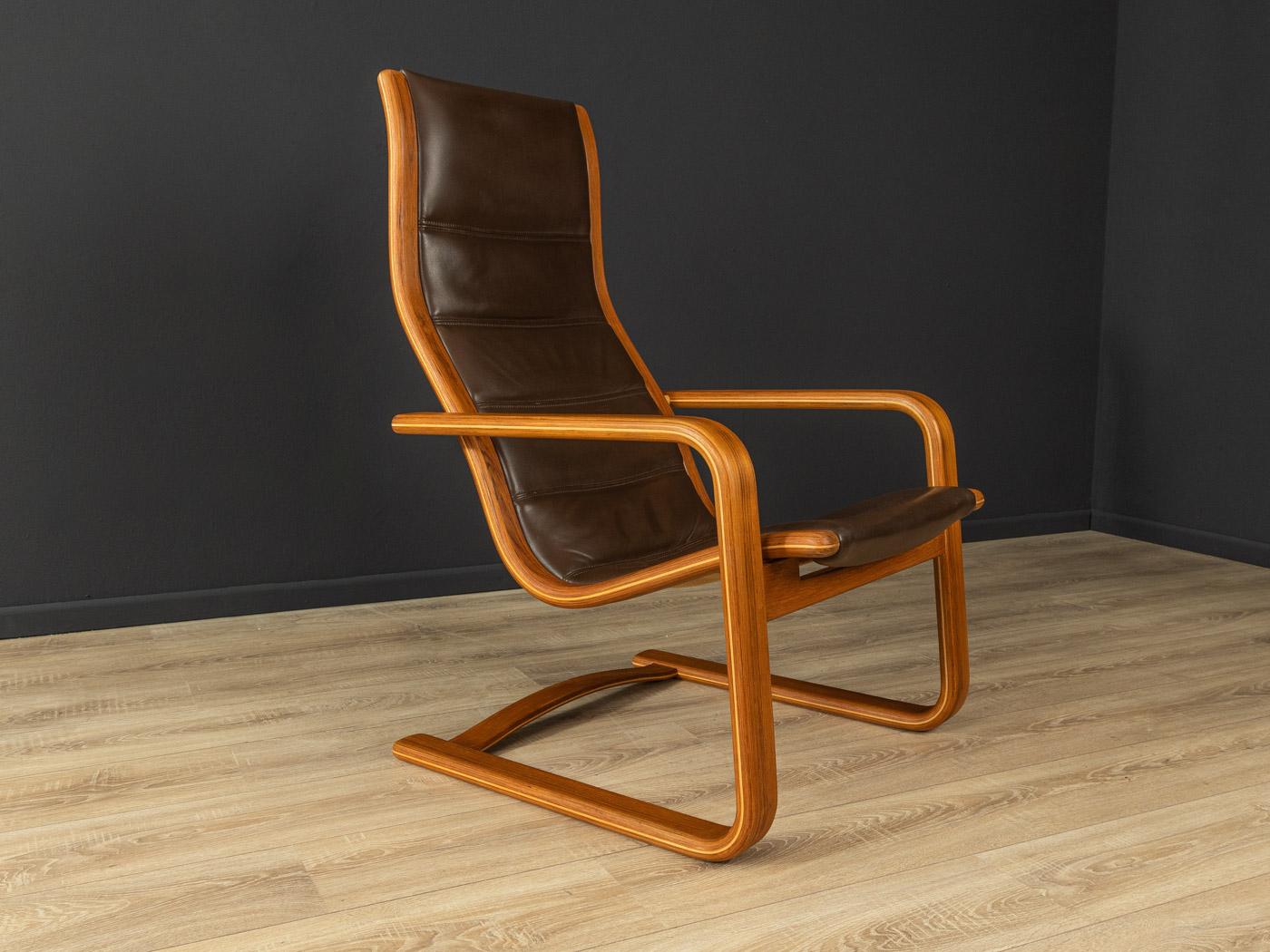 Leather Cantilever Chair Model 