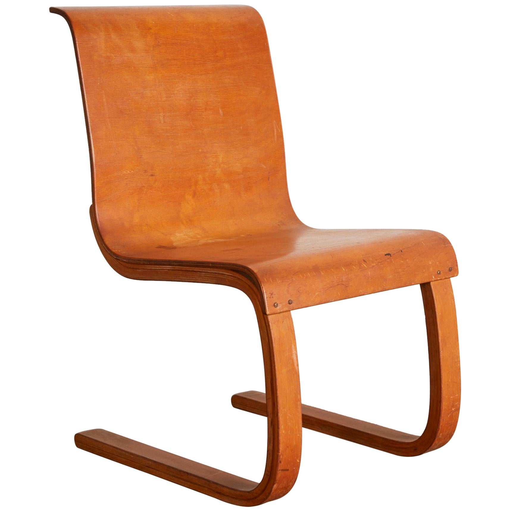 "Cantilever Chair" Model no. 21 by Alvar Aalto, circa 1938