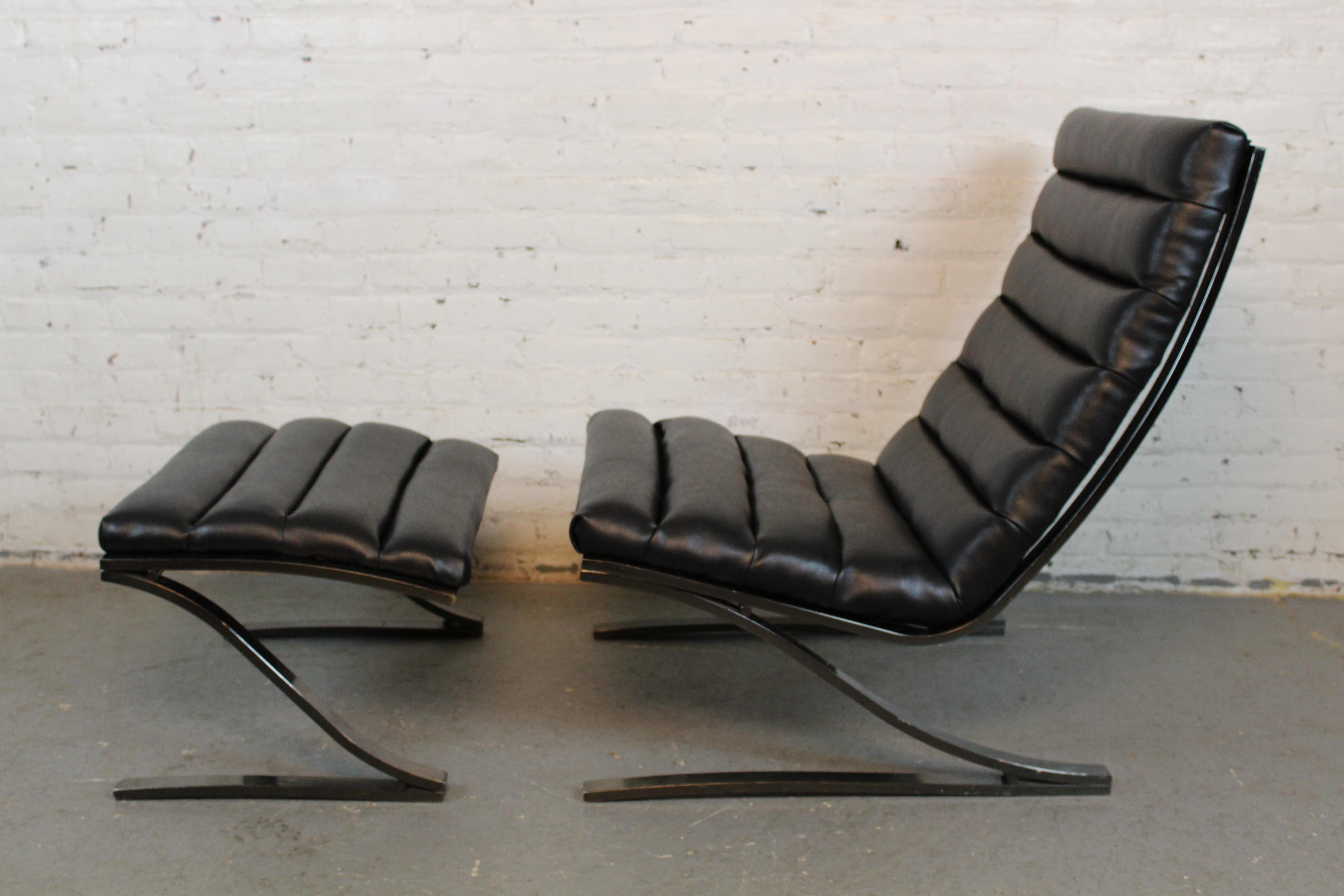 Post-Modern Cantilever Scoop Chair and Ottoman by Design Institute America For Sale
