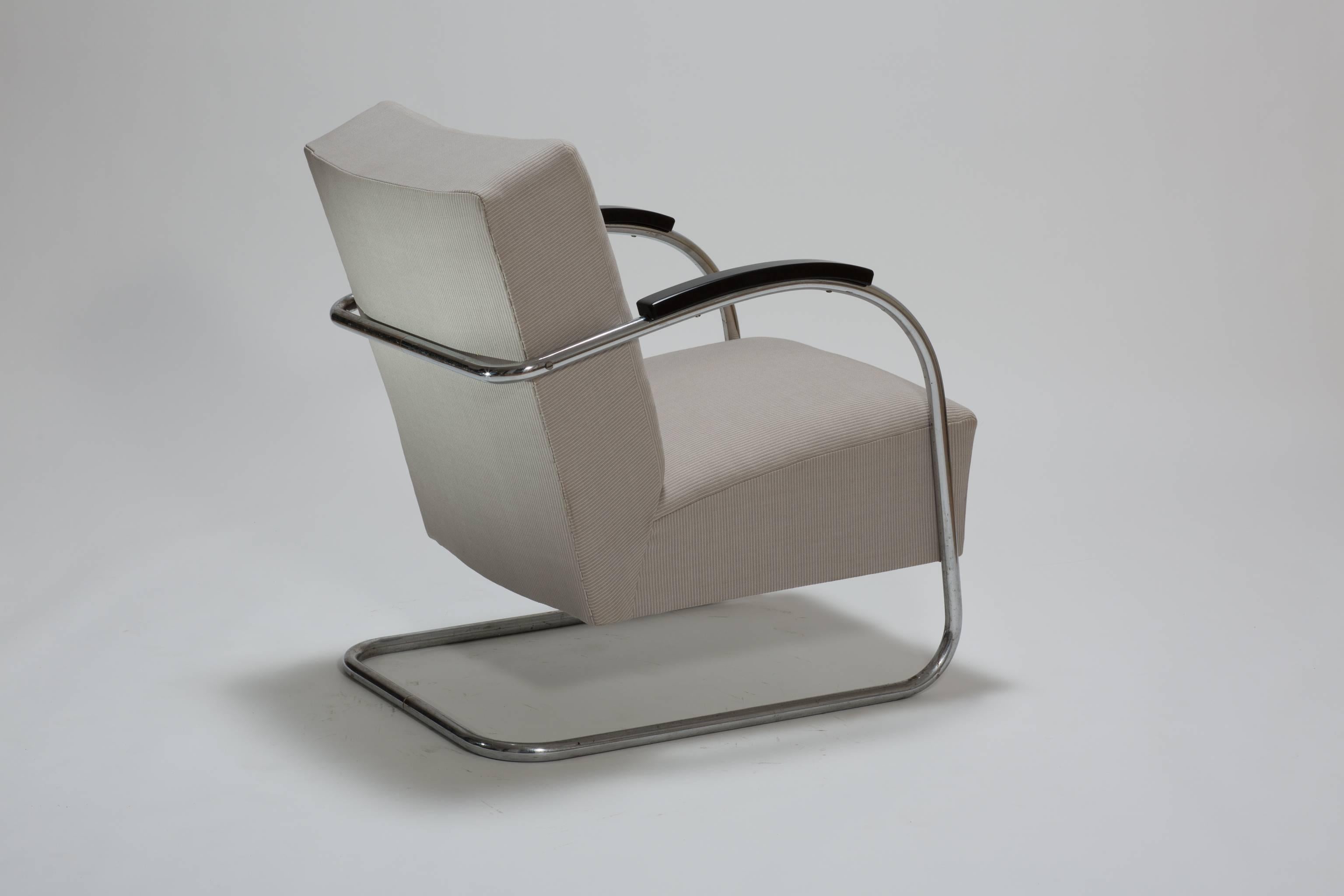 Cantilever Tubular Steel Armchair by Thonet Midcentury Bauhaus Period im Angebot 4