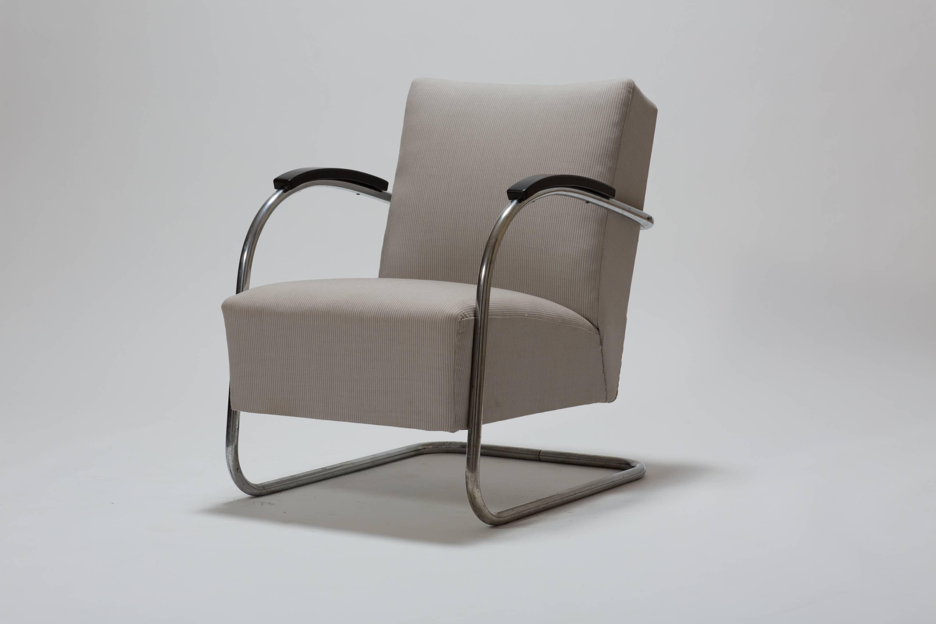 Cantilever Tubular Steel Armchair by Thonet Midcentury Bauhaus Period im Angebot 5