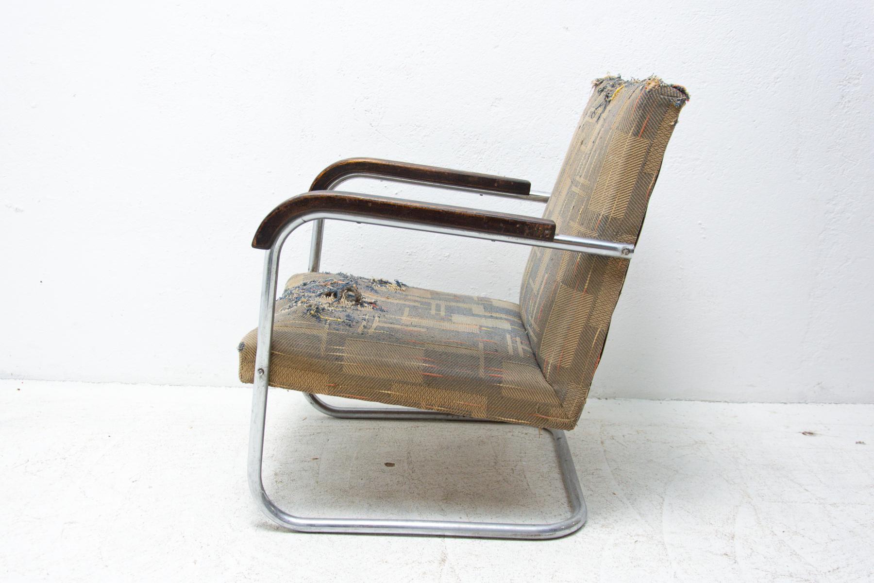 Cantilever Tubular Steel Armchair Model FN22 by Anton Lorenz, 1930s In Good Condition In Prague 8, CZ