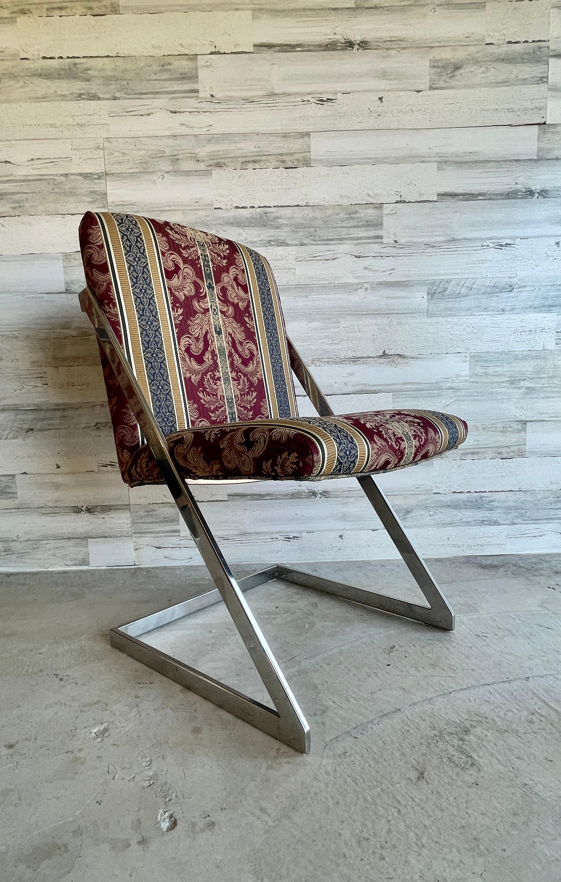 Sedie da pranzo a sbalzo Z & Z - Set di 4 in vendita 4