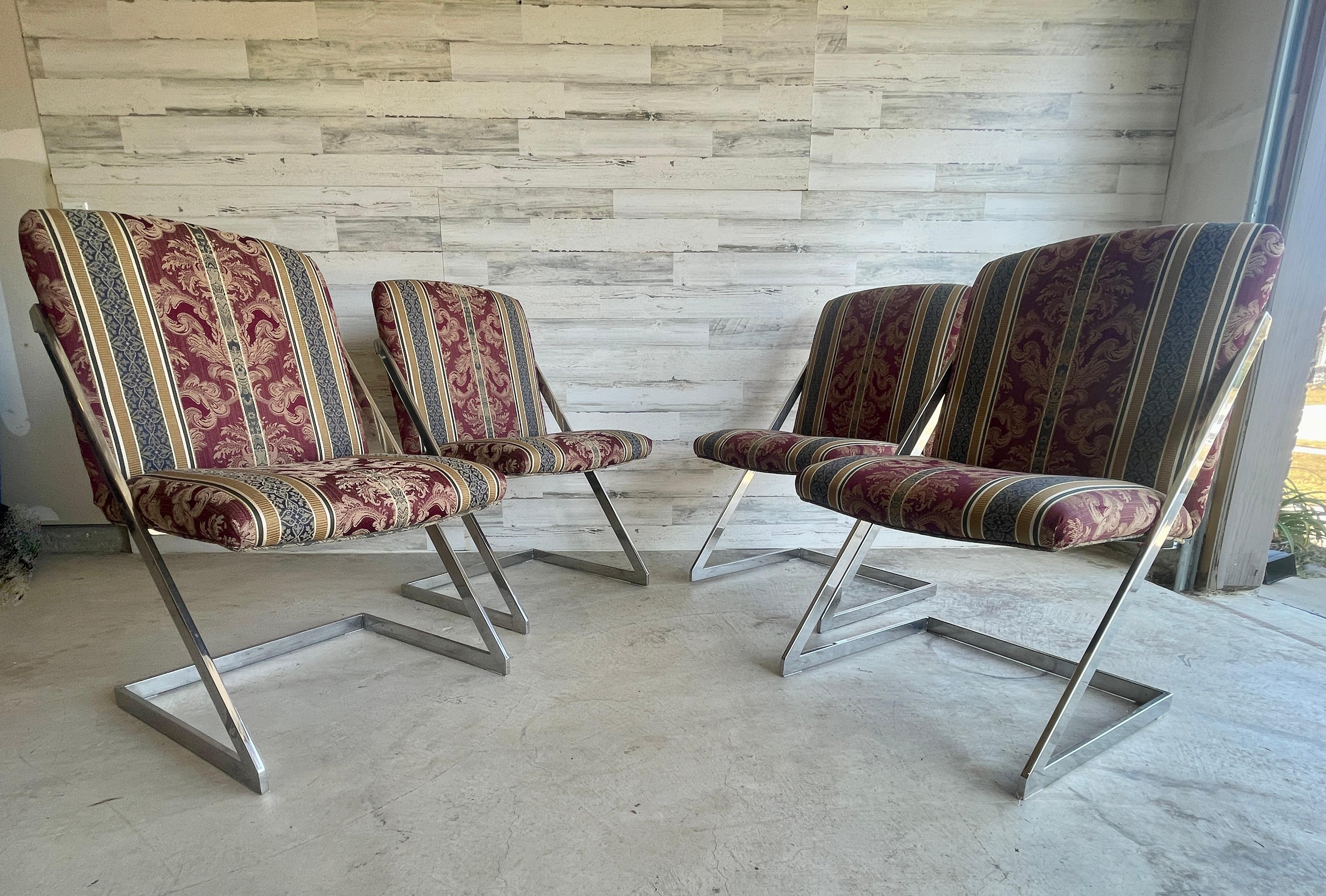 Sedie da pranzo a sbalzo Z & Z - Set di 4 in vendita 8