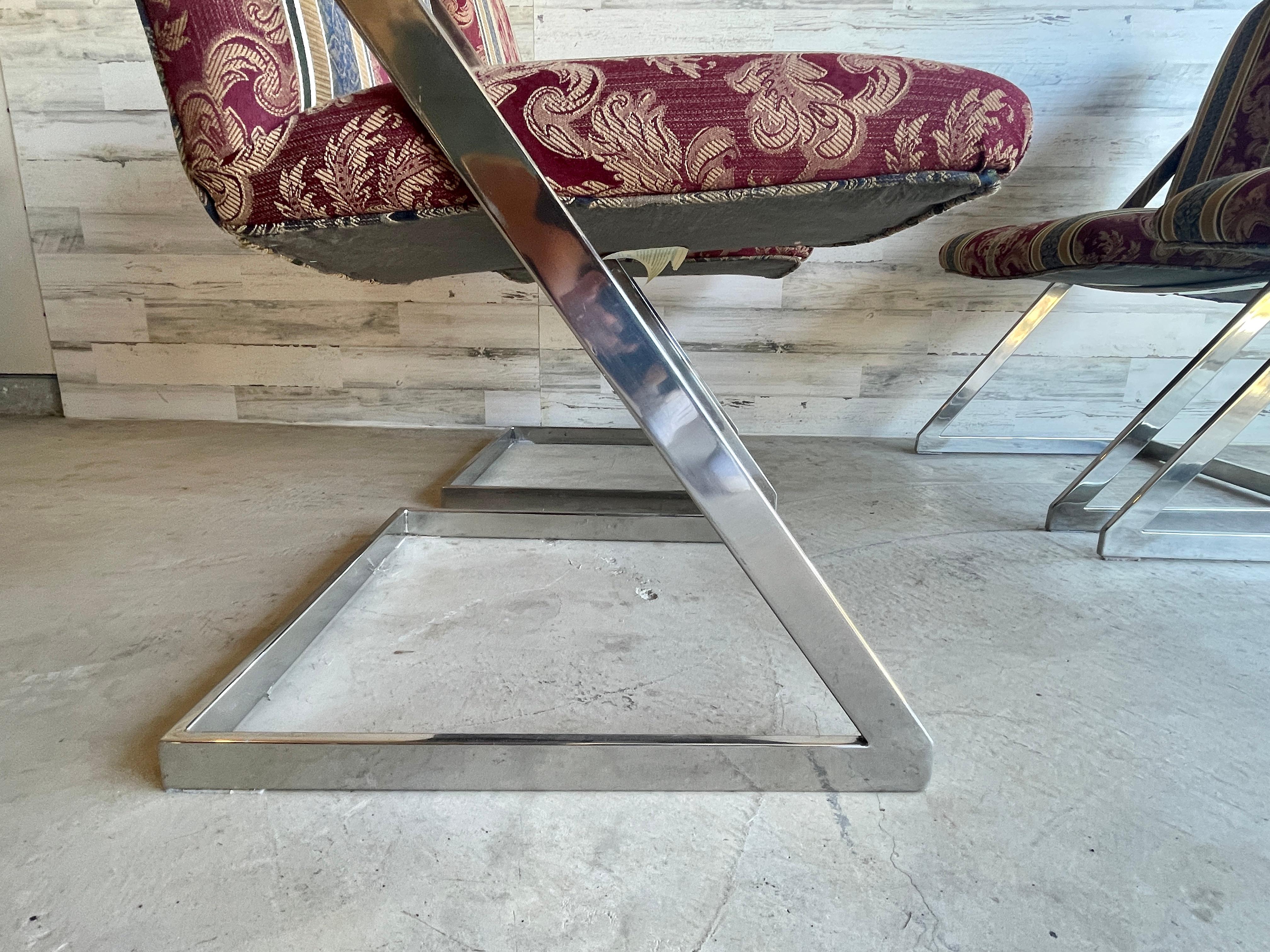 Cromo Sedie da pranzo a sbalzo Z & Z - Set di 4 in vendita