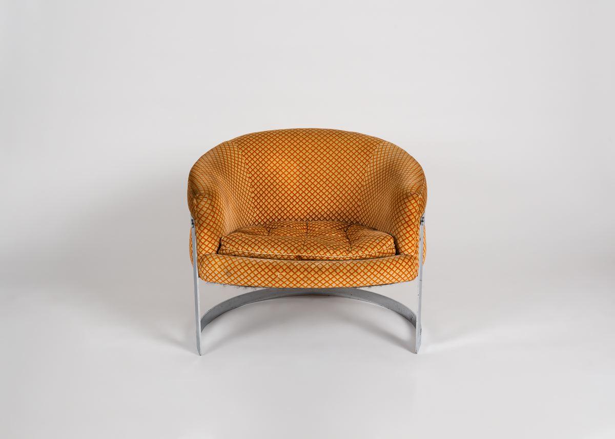 Model designed for Thayer Coggin.