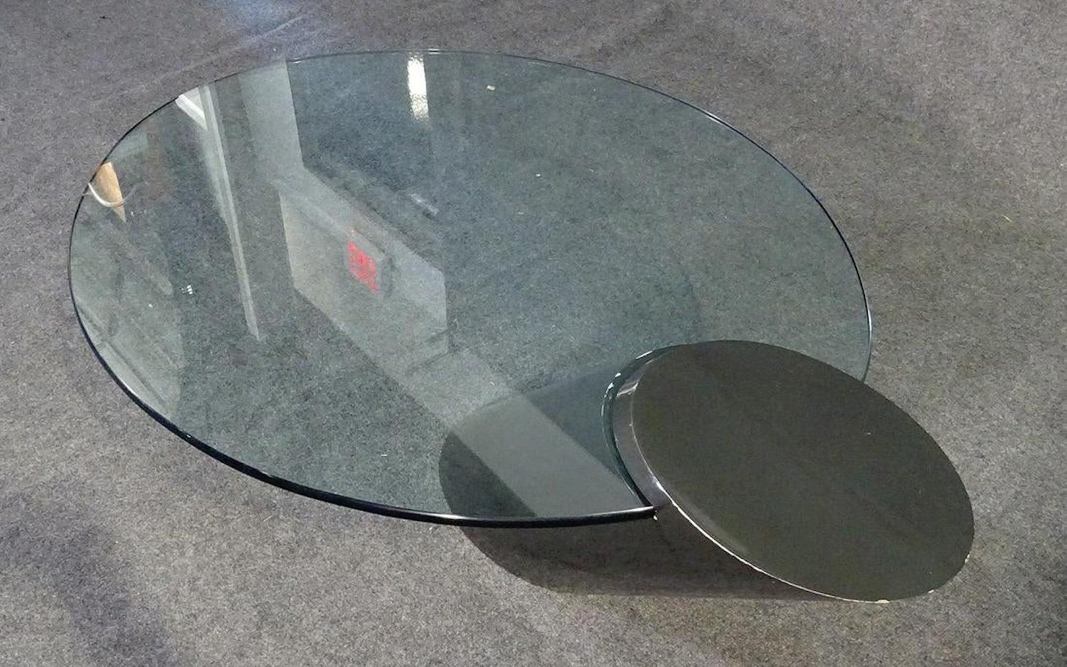 Cantilevered Glass Cocktail Table by Brueton In Good Condition For Sale In Brooklyn, NY
