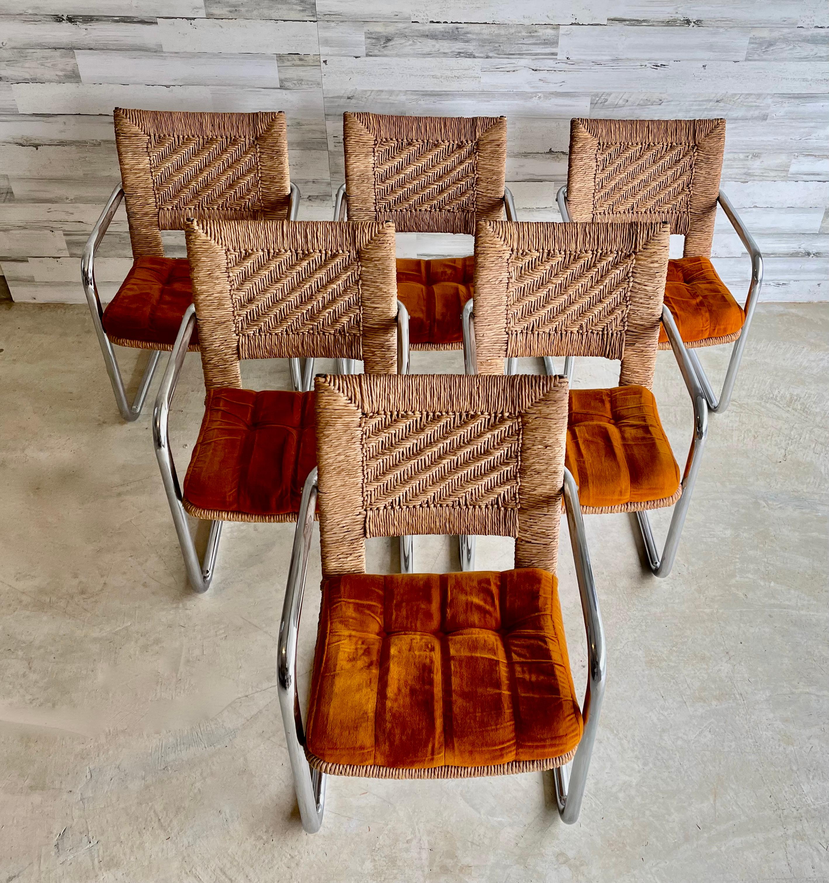 tubular chrome dining chairs