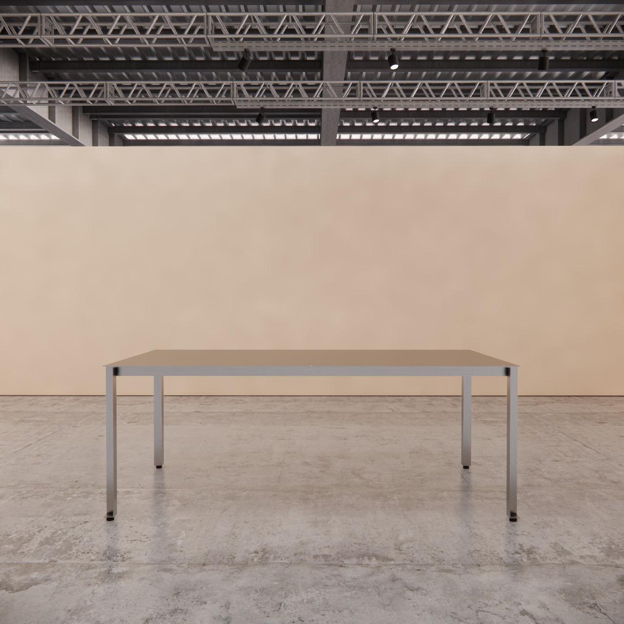 Anodisé Table de bureau ou de salle à manger CANTO minimaliste en aluminium brossé Luiz Solano, Brésil 2023 en vente