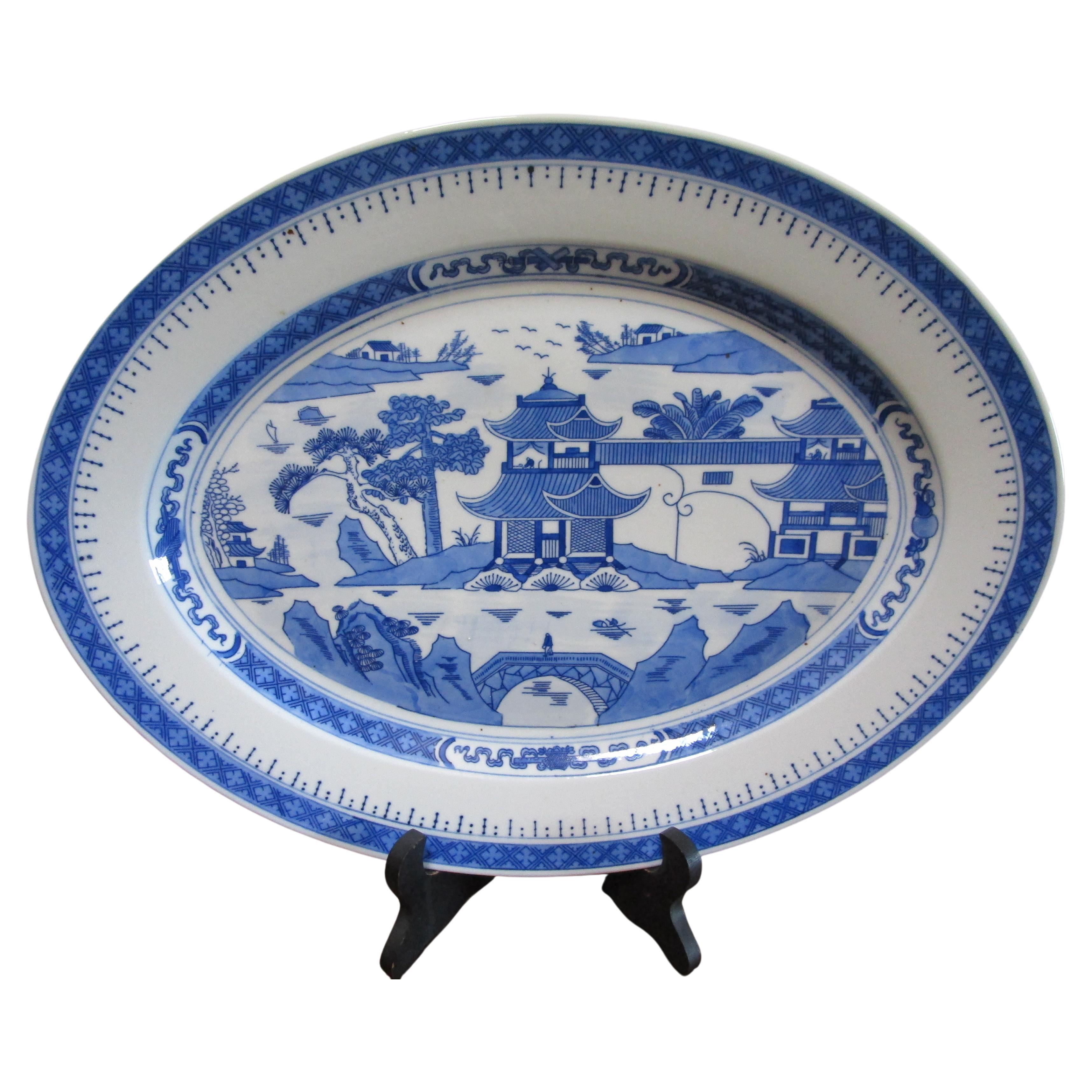 Canton Blue and White Chinese Export Vintage Oval Platter For Sale at  1stDibs