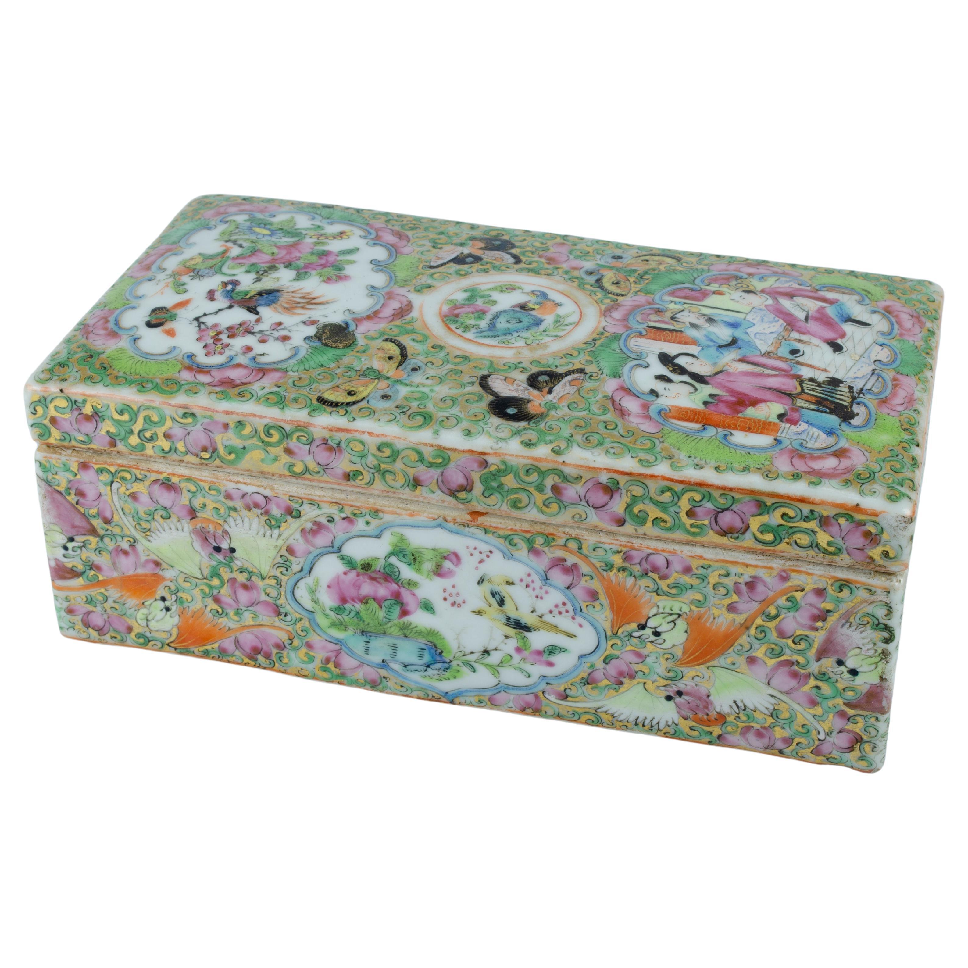 Canton Chinese Porcelain Box For Sale