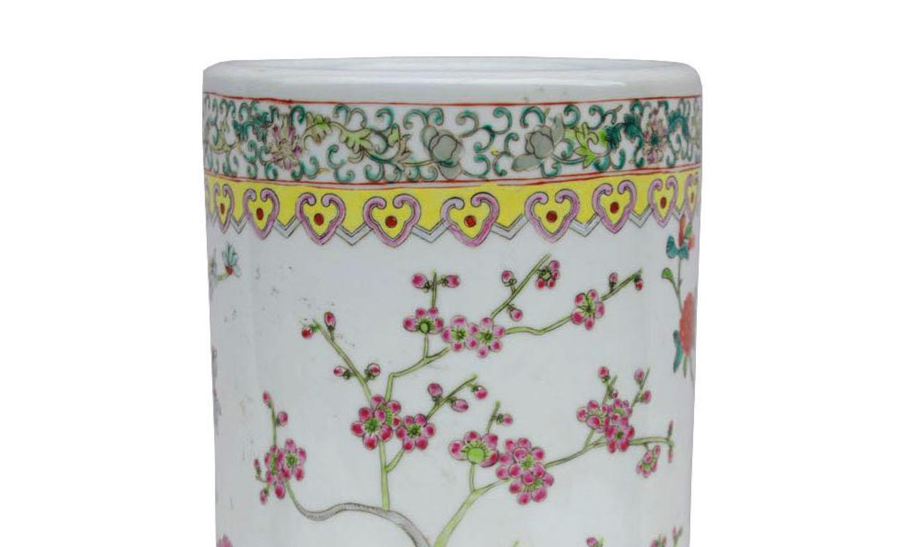 Chinese Export Canton Chinese porcelain umbrella stand, circa 1950