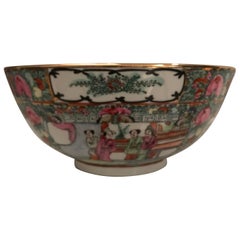 Canton Famille Rose Chinese Export Porcelain Centerpiece Bowl