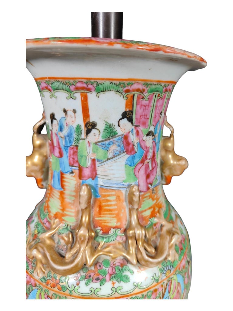 Lampe Miniature Avec Vase En Porcelaine De Chine Canton - 19ème Siècle, Très Bon état