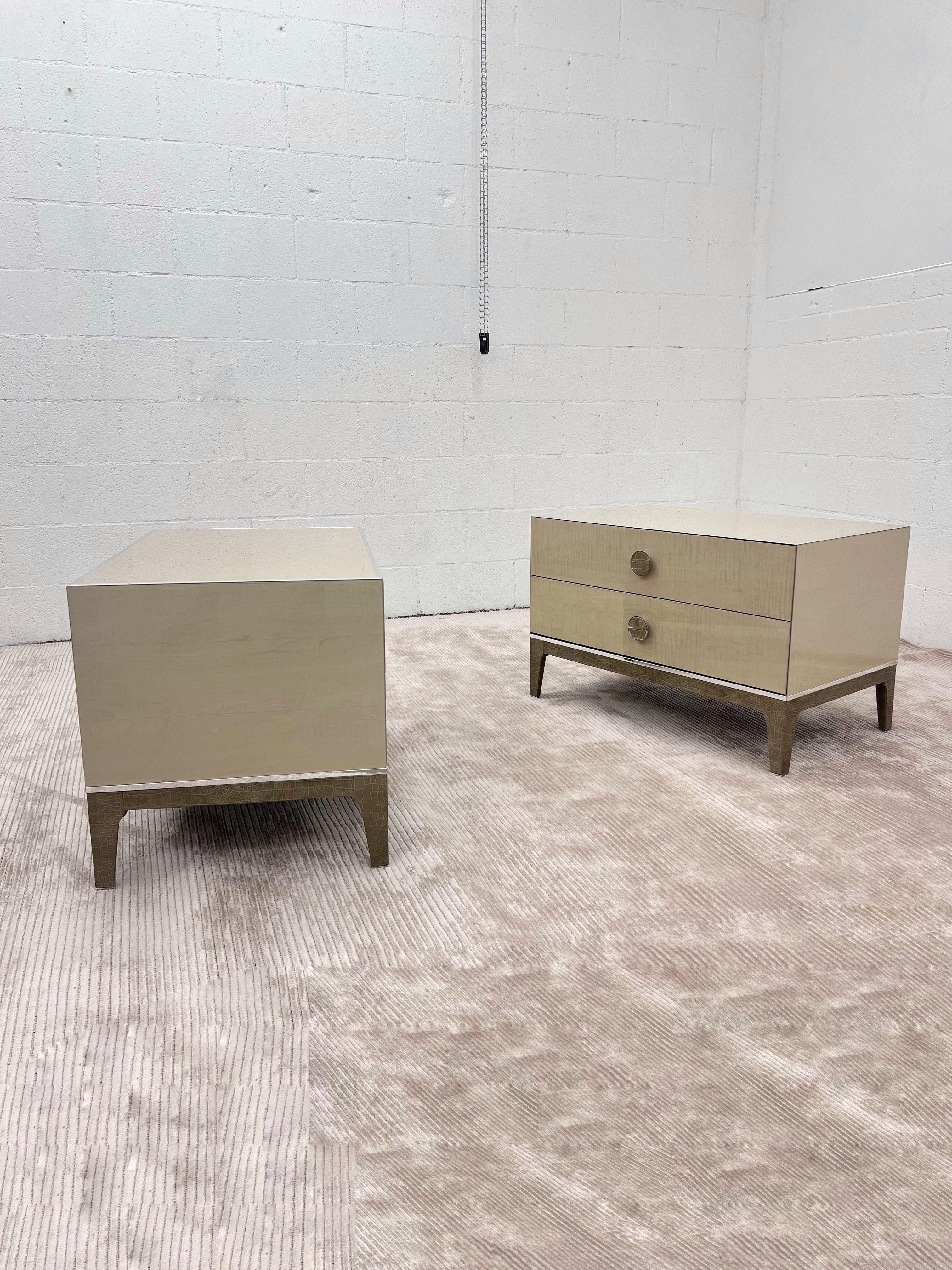 Minimalist Cantoni Taupe, leather, and chrome contemporary Italian minimalistic nightstands For Sale