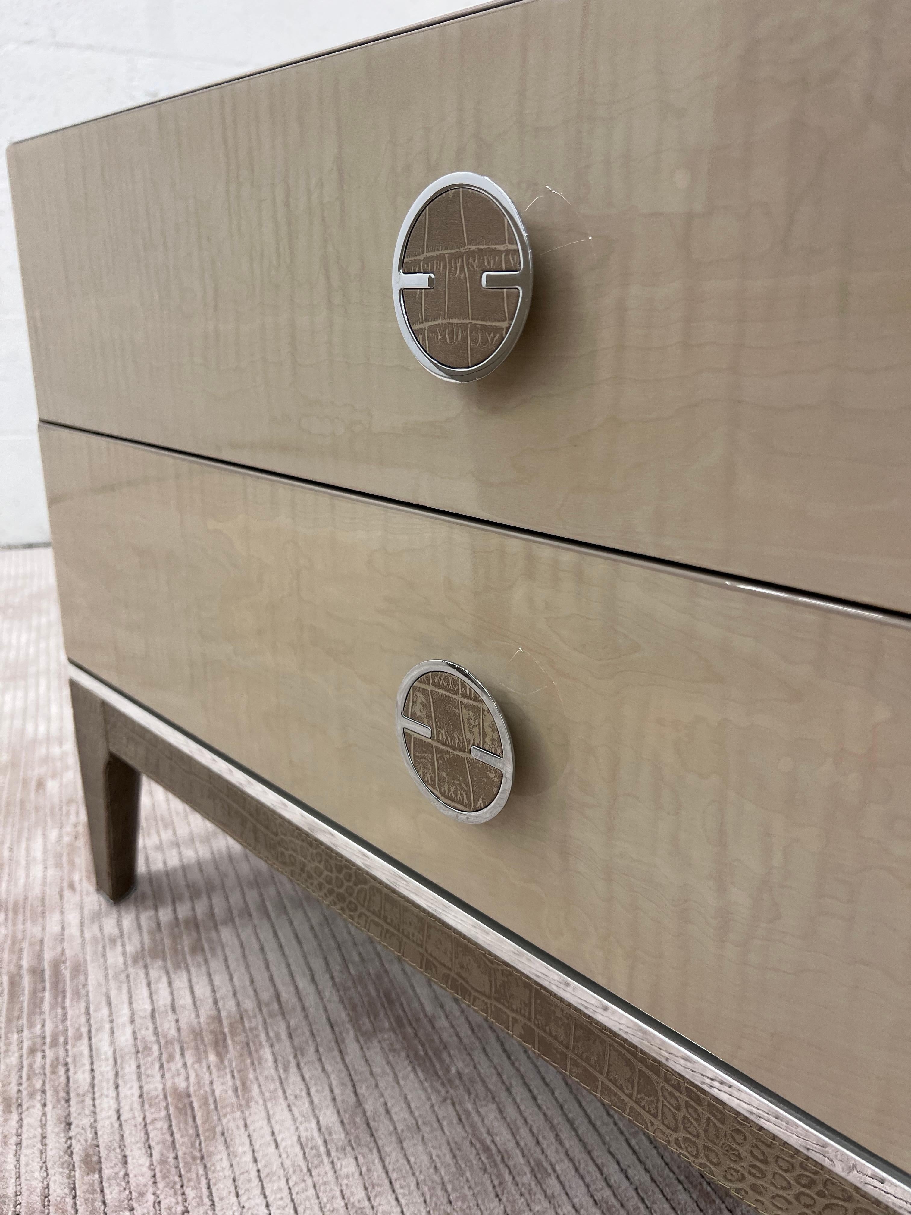 Cantoni Taupe, leather, and chrome contemporary Italian minimalistic nightstands In Good Condition For Sale In Los Angeles, CA