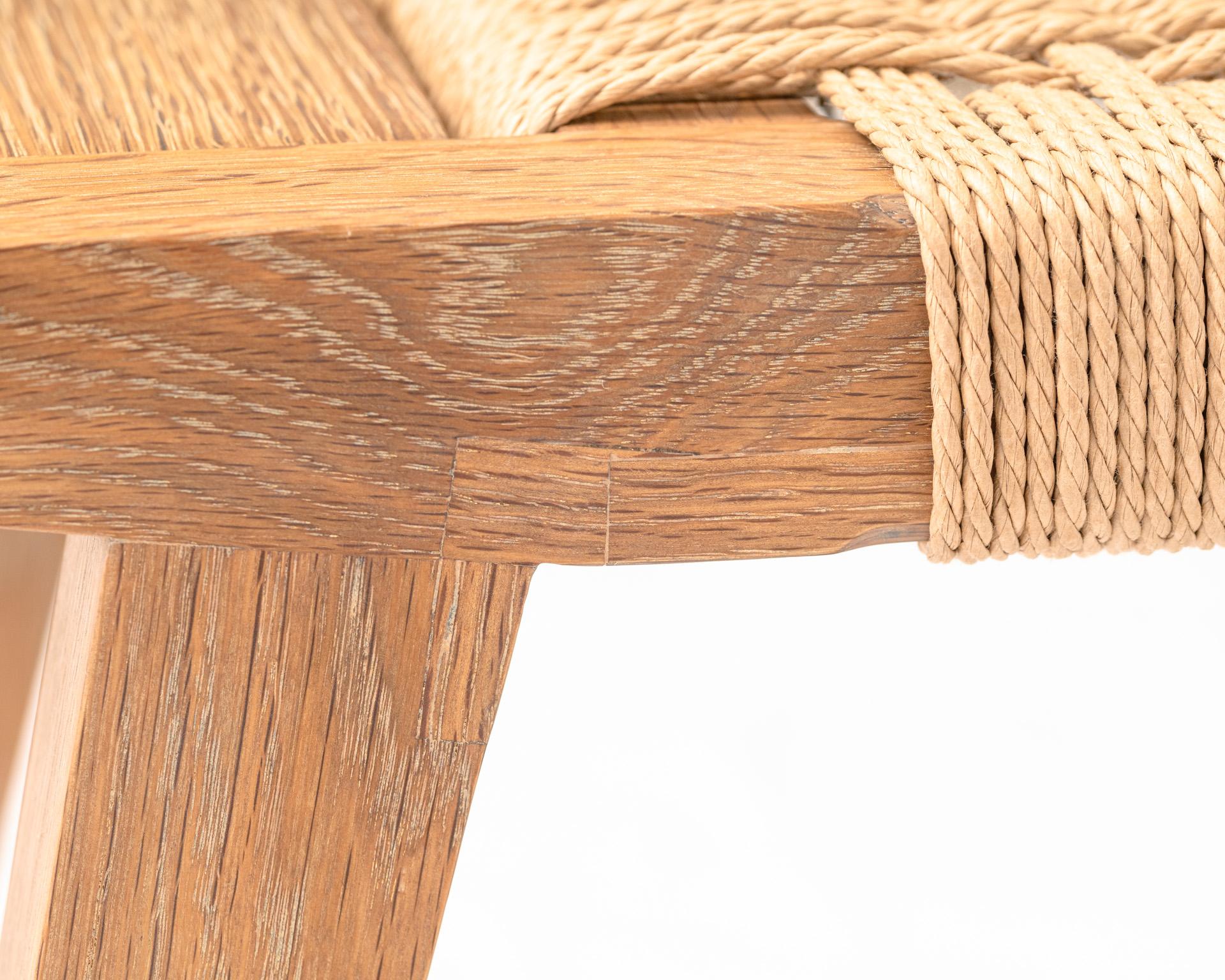 Fait main Banc Canva, chêne blanc avec cordon danois tissé à la main, banc d'appoint en vente