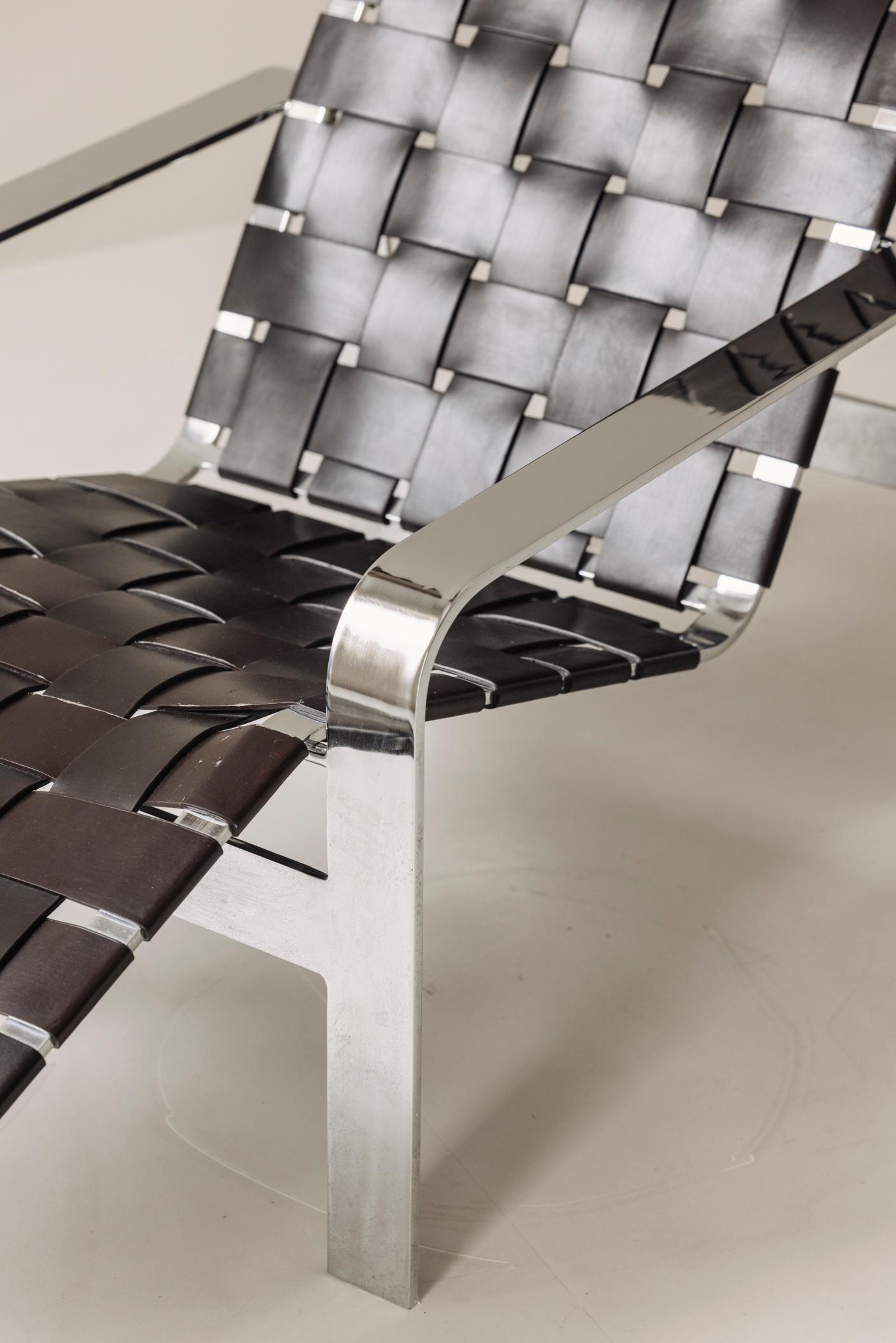 Steel ‘Canyon’ chaise longue by Ralph Lauren in steel and leather, USA 2000s For Sale