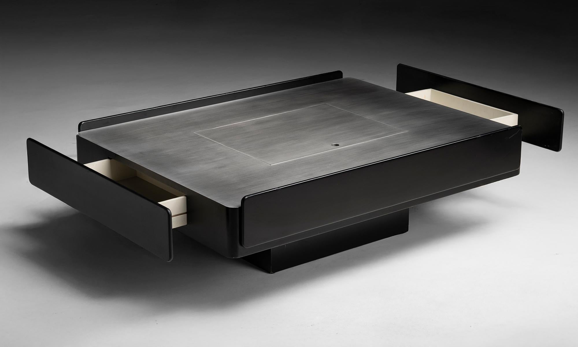 Metal Caori Coffee Table by Vico Magistretti, Italy circa 1960 For Sale