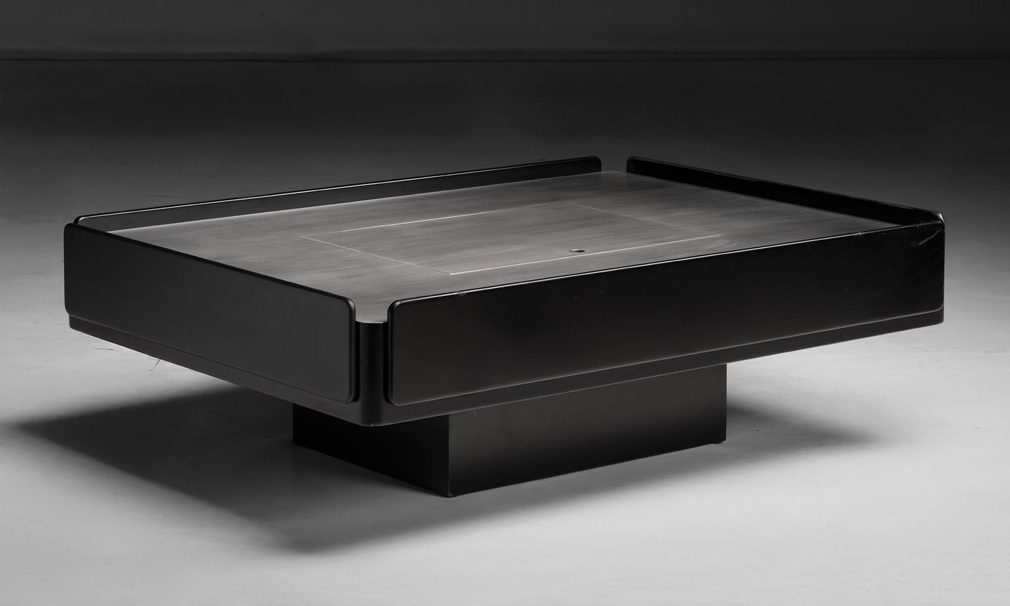 Caori Coffee Table by Vico Magistretti, Italy circa 1960 For Sale 1