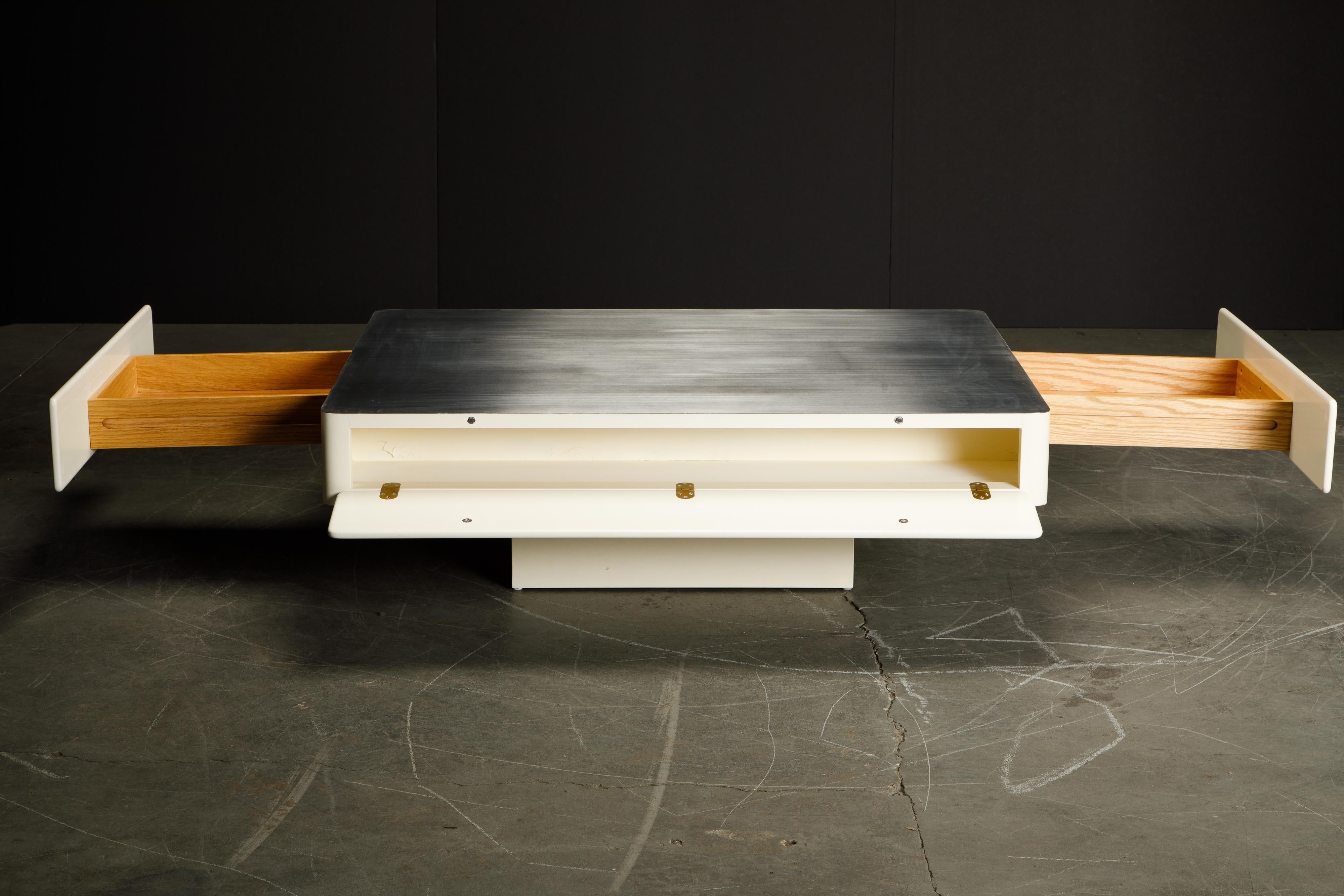 Late 20th Century 'Caori' Attributed Coffee Table by Vico Magistretti for Gavina 