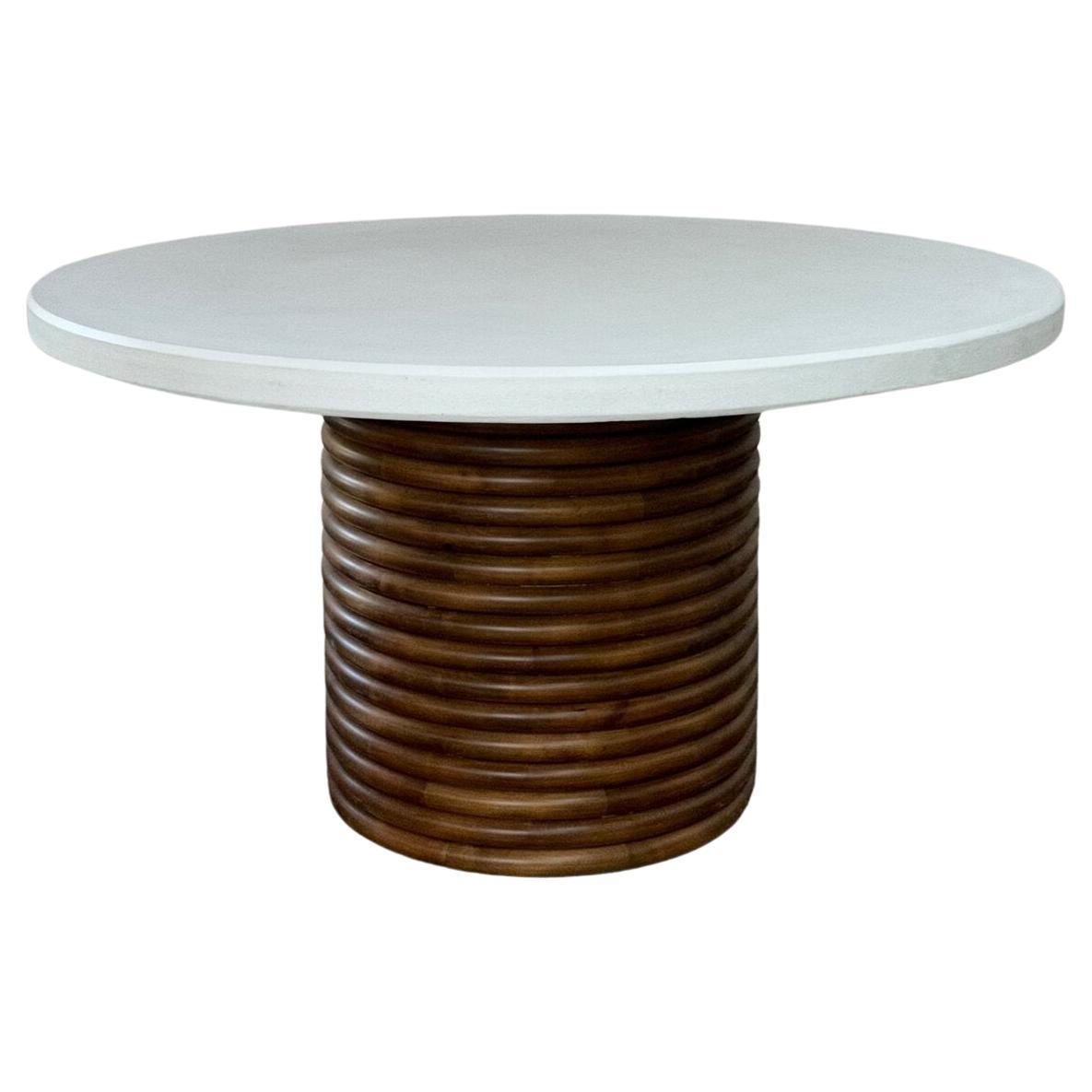 Capas table handcrafted