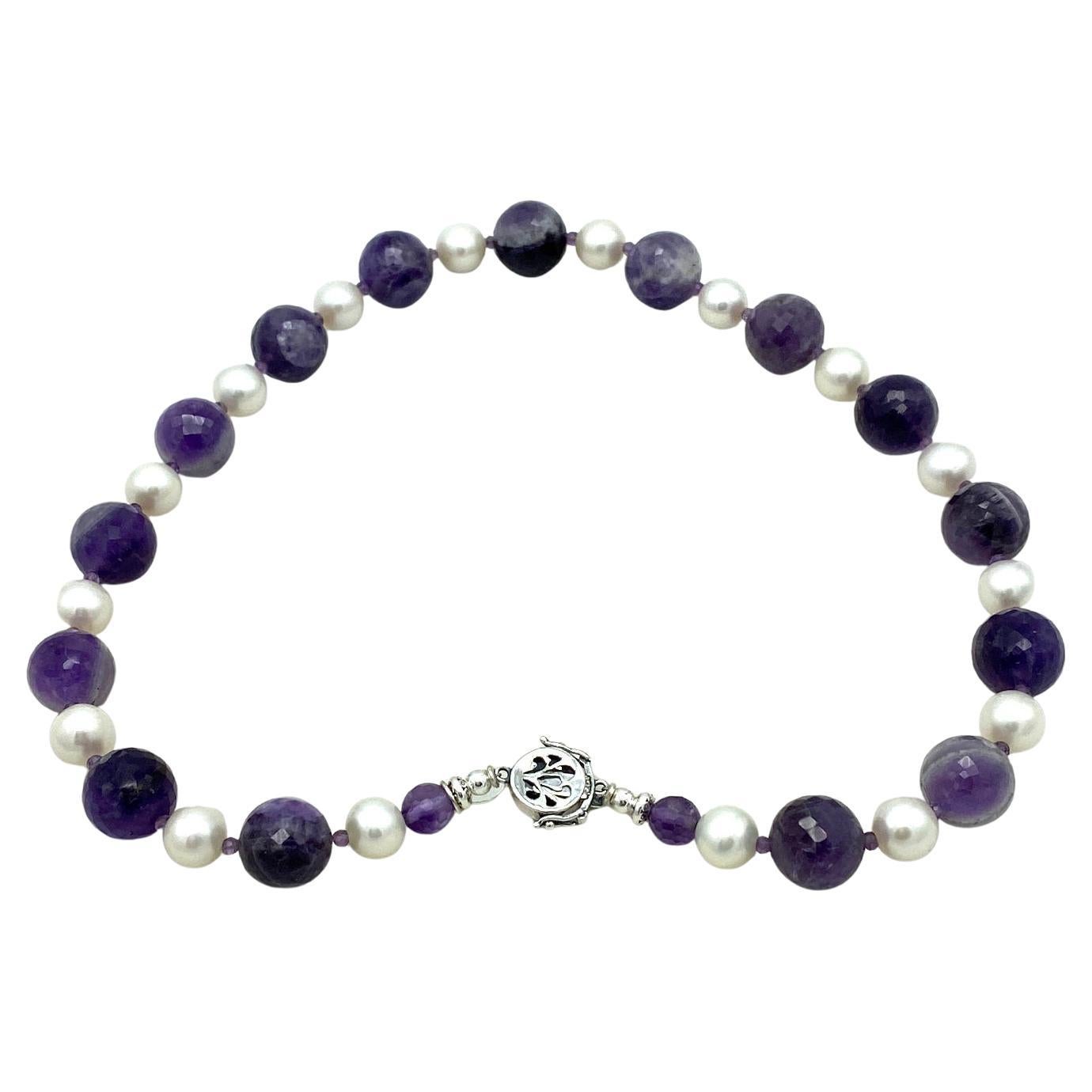 Donna Collana Cape Amethyst e Perle Naturali con chiusura in argento in vendita